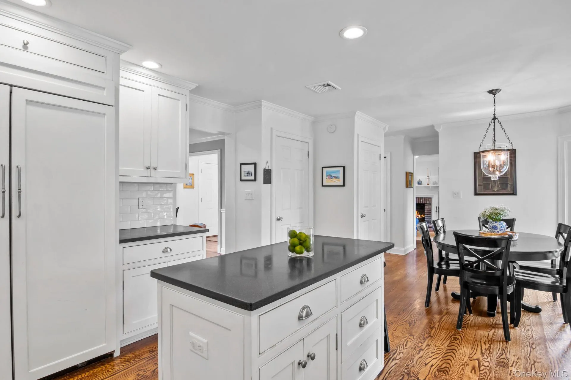 17 Lemark Court, Brookhaven, NY, 4 Bedrooms Bedrooms, 8 Rooms Rooms,2 BathroomsBathrooms,Residential,For Rent,Lemark,0,1047680 17 Lemark Court, Brookhaven, NY, 4 Bedrooms Bedrooms, 8 Rooms Rooms,2 BathroomsBathrooms,Residential,For Rent,Lemark,0,1047680