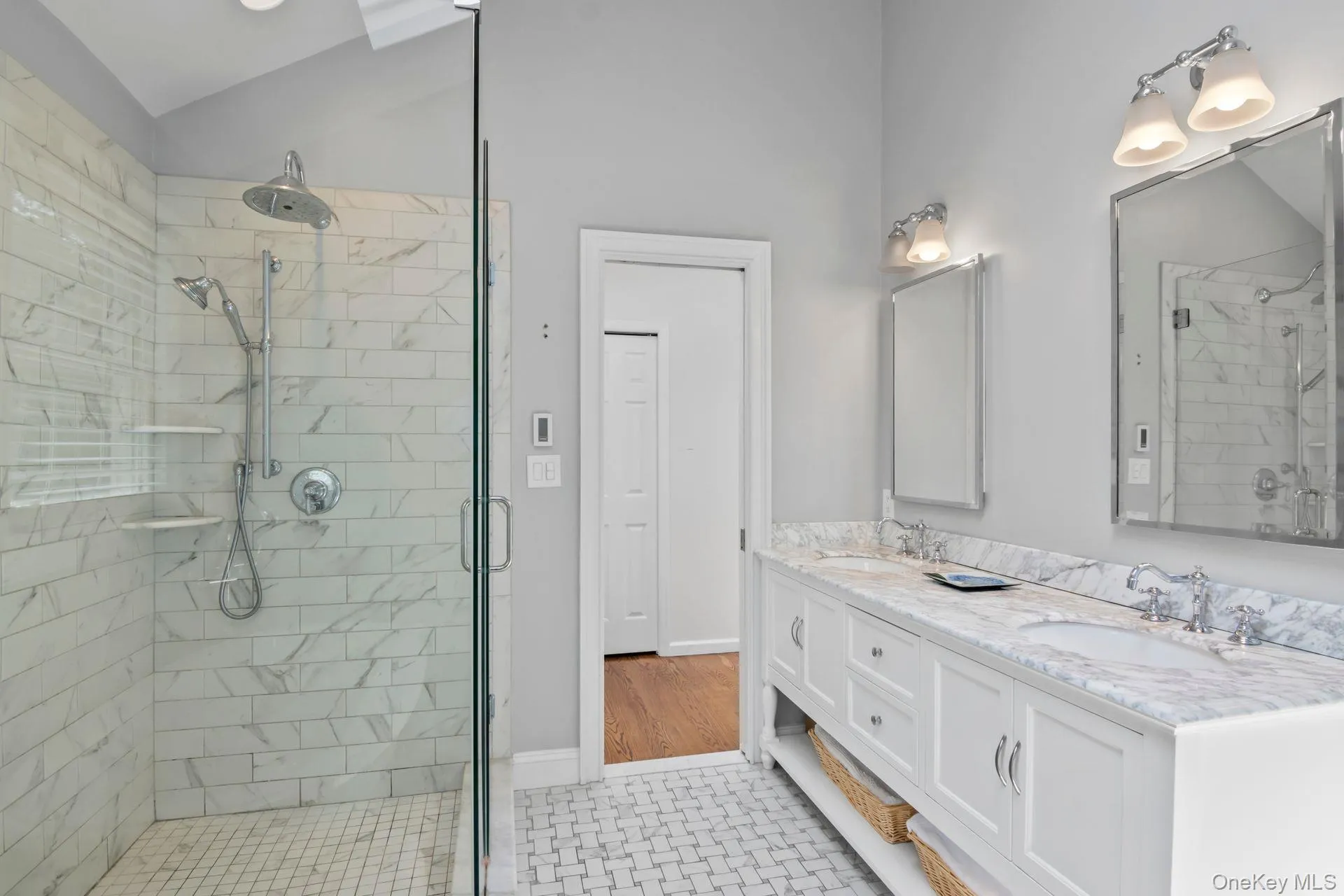 17 Lemark Court, Brookhaven, NY, 4 Bedrooms Bedrooms, 8 Rooms Rooms,2 BathroomsBathrooms,Residential,For Rent,Lemark,0,1047680 17 Lemark Court, Brookhaven, NY, 4 Bedrooms Bedrooms, 8 Rooms Rooms,2 BathroomsBathrooms,Residential,For Rent,Lemark,0,1047680
