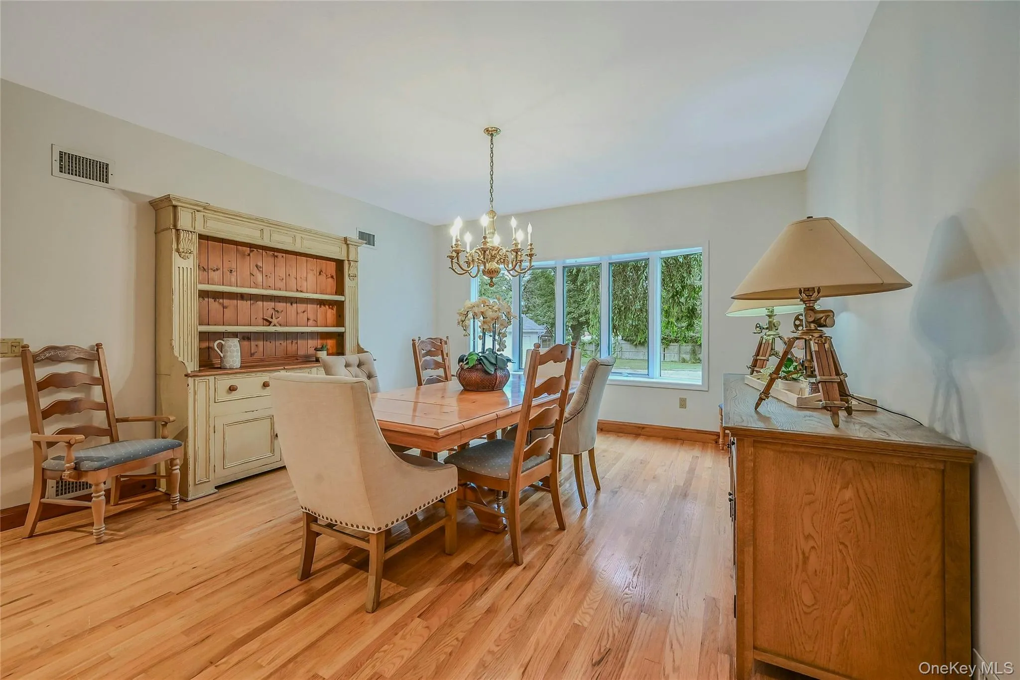 86 2nd Street, Riverhead, NY, 5 Bedrooms Bedrooms, 15 Rooms Rooms,2 BathroomsBathrooms,Residential Lease,For Rent,2nd,0,1047681 86 2nd Street, Riverhead, NY, 5 Bedrooms Bedrooms, 15 Rooms Rooms,2 BathroomsBathrooms,Residential Lease,For Rent,2nd,0,1047681