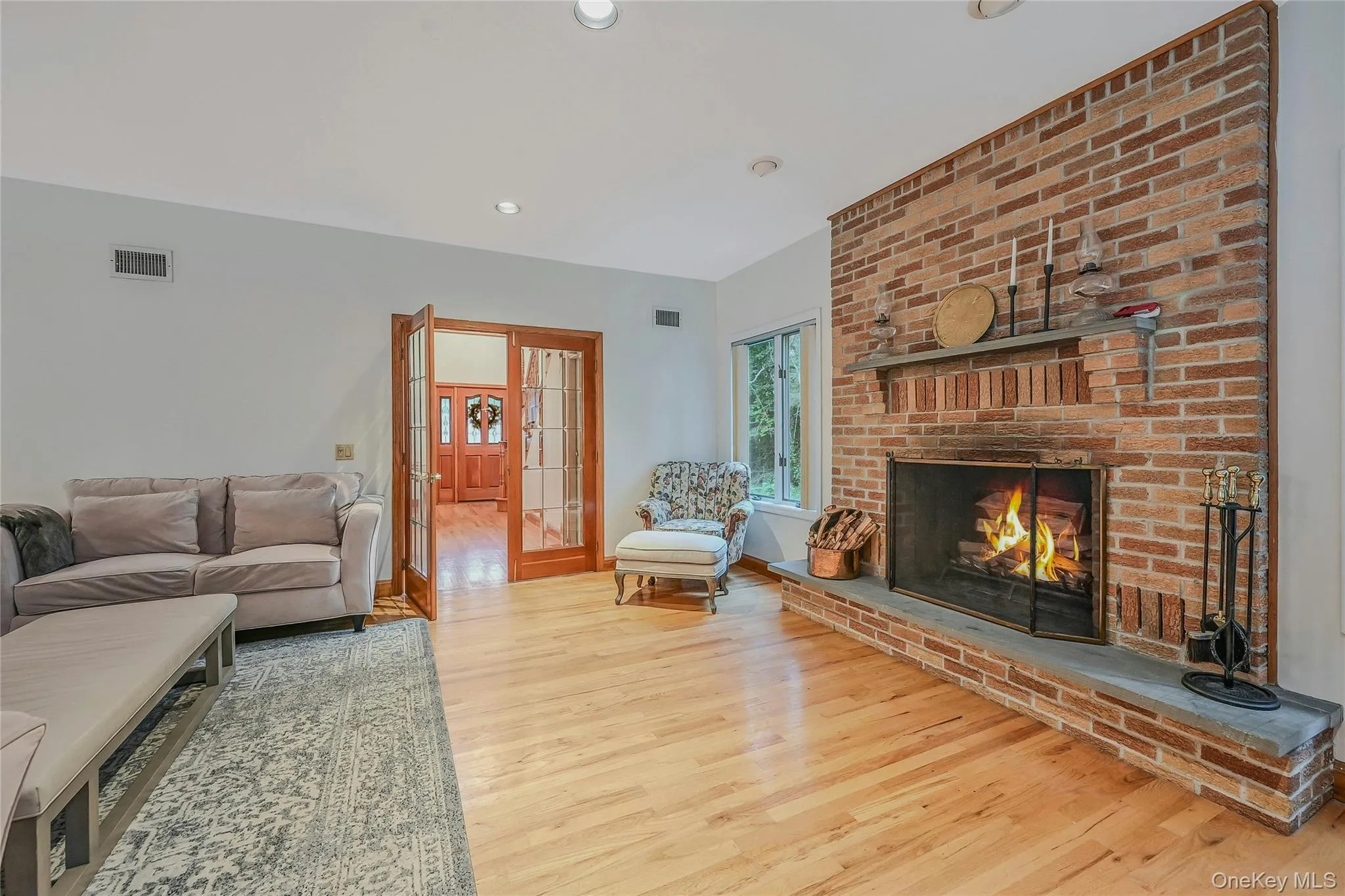 86 2nd Street, Riverhead, NY, 5 Bedrooms Bedrooms, 15 Rooms Rooms,2 BathroomsBathrooms,Residential Lease,For Rent,2nd,0,1047681 86 2nd Street, Riverhead, NY, 5 Bedrooms Bedrooms, 15 Rooms Rooms,2 BathroomsBathrooms,Residential Lease,For Rent,2nd,0,1047681