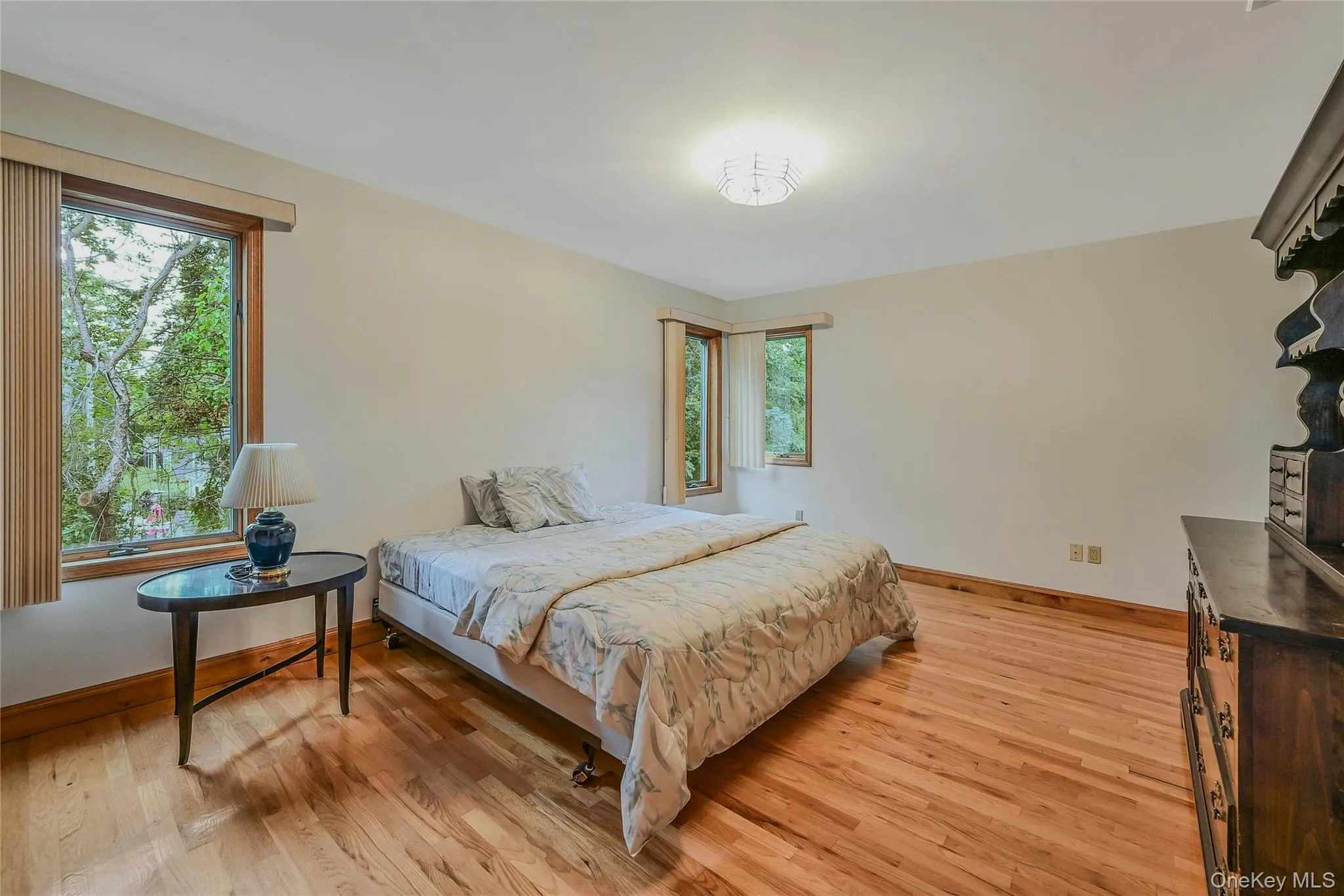 86 2nd Street, Riverhead, NY, 5 Bedrooms Bedrooms, 15 Rooms Rooms,2 BathroomsBathrooms,Residential Lease,For Rent,2nd,0,1047681 86 2nd Street, Riverhead, NY, 5 Bedrooms Bedrooms, 15 Rooms Rooms,2 BathroomsBathrooms,Residential Lease,For Rent,2nd,0,1047681