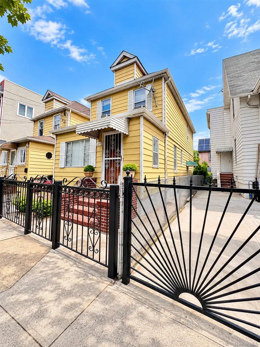 10117 46th Avenue, New York, NY, 4 Bedrooms Bedrooms, 10 Rooms Rooms,3 BathroomsBathrooms,Residential,For Rent,46th,0,1047682 10117 46th Avenue, New York, NY, 4 Bedrooms Bedrooms, 10 Rooms Rooms,3 BathroomsBathrooms,Residential,For Rent,46th,0,1047682