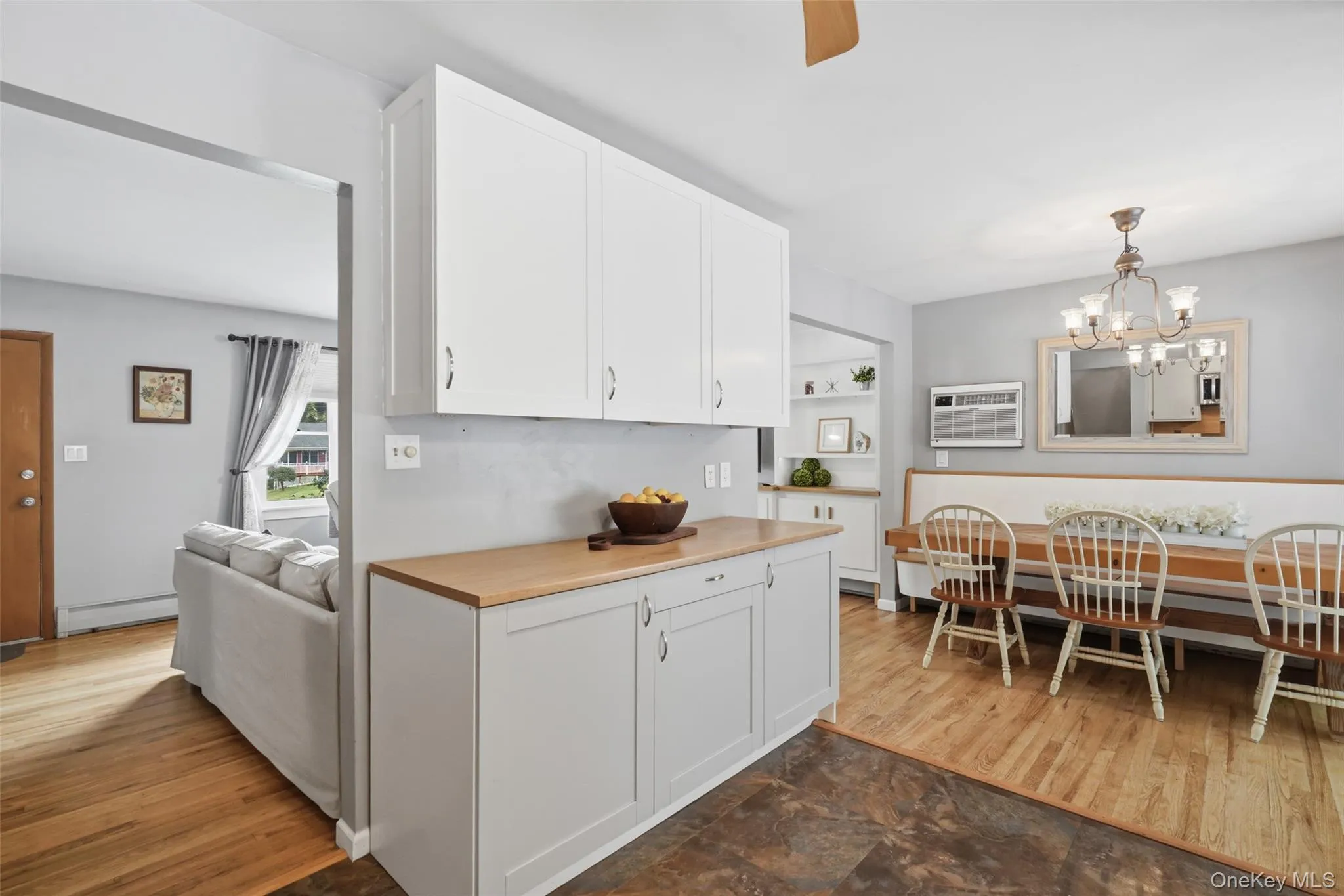 23 Westview Drive, La Grange, NY, 3 Bedrooms Bedrooms, 7 Rooms Rooms,2 BathroomsBathrooms,Residential,For Rent,Westview,0,1047690 23 Westview Drive, La Grange, NY, 3 Bedrooms Bedrooms, 7 Rooms Rooms,2 BathroomsBathrooms,Residential,For Rent,Westview,0,1047690