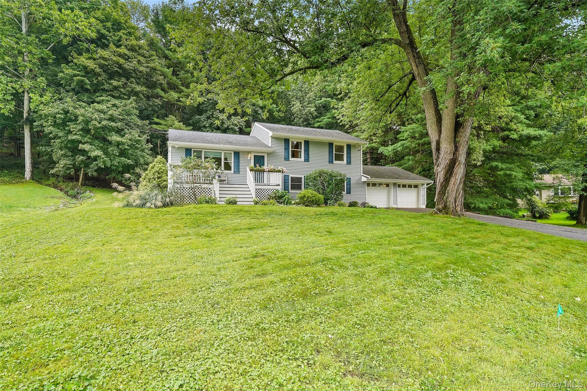 23 Westview Drive, La Grange, NY, 3 Bedrooms Bedrooms, 7 Rooms Rooms,2 BathroomsBathrooms,Residential,For Rent,Westview,0,1047690 23 Westview Drive, La Grange, NY, 3 Bedrooms Bedrooms, 7 Rooms Rooms,2 BathroomsBathrooms,Residential,For Rent,Westview,0,1047690