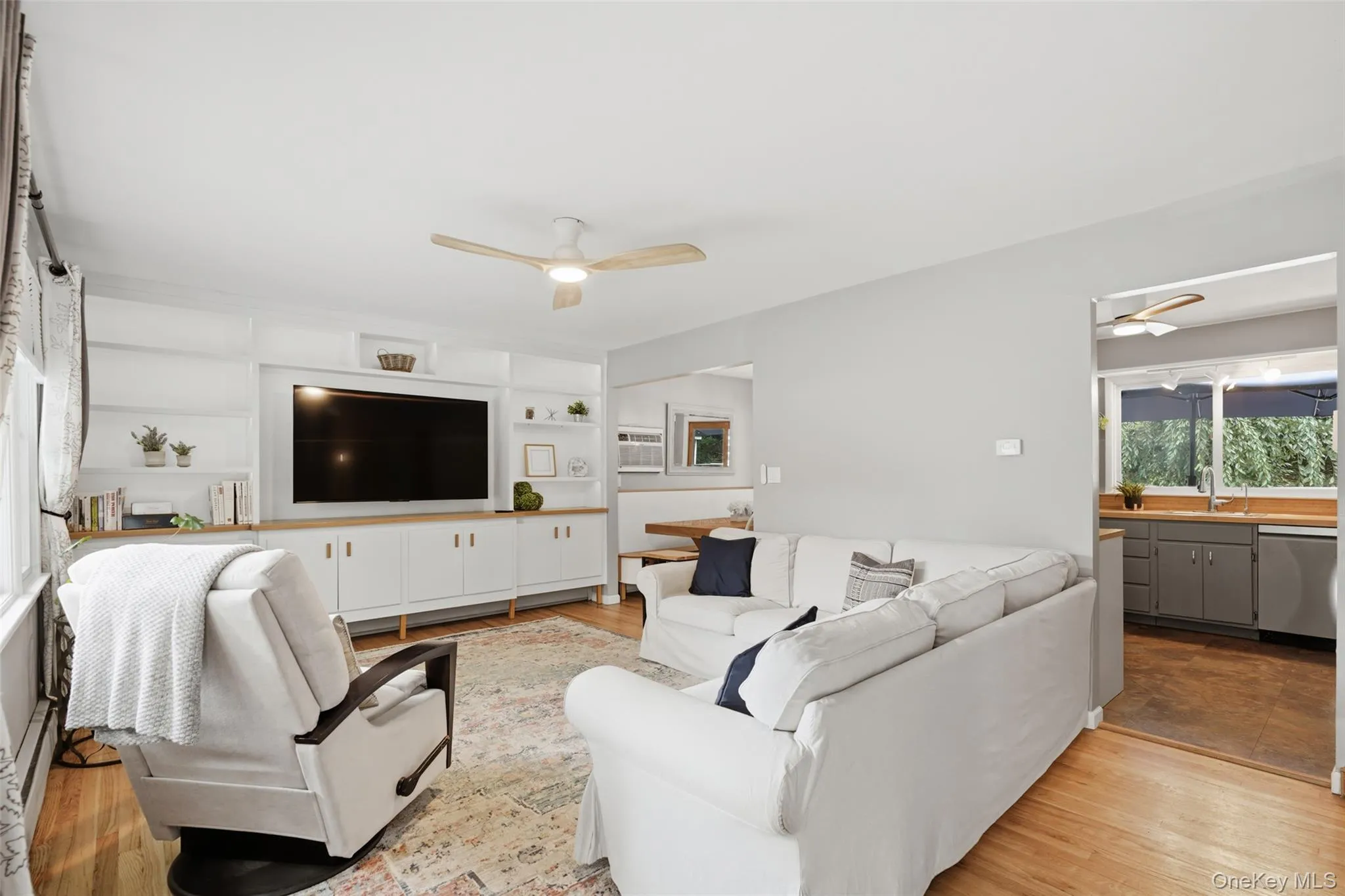 23 Westview Drive, La Grange, NY, 3 Bedrooms Bedrooms, 7 Rooms Rooms,2 BathroomsBathrooms,Residential,For Rent,Westview,0,1047690 23 Westview Drive, La Grange, NY, 3 Bedrooms Bedrooms, 7 Rooms Rooms,2 BathroomsBathrooms,Residential,For Rent,Westview,0,1047690