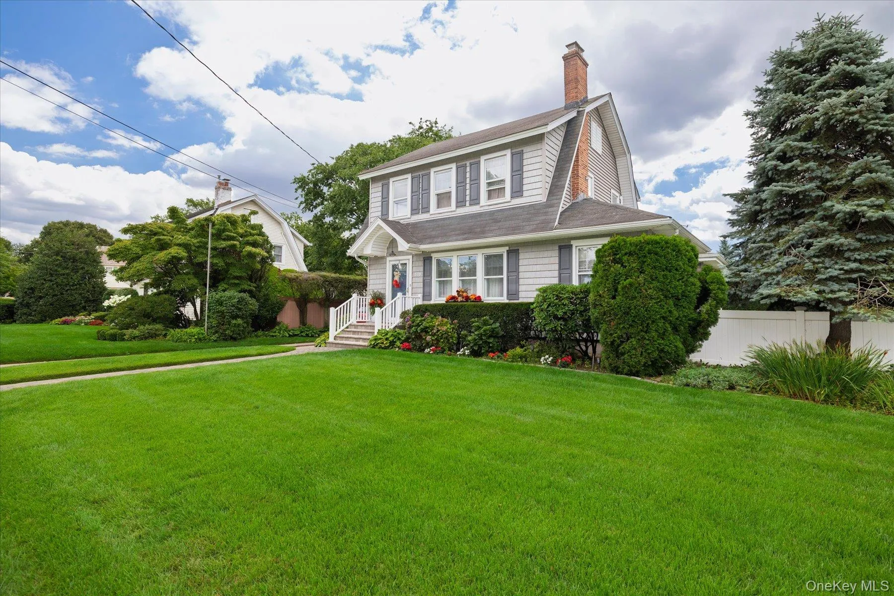 579 Dacosta Avenue, Hempstead, NY, 3 Bedrooms Bedrooms, 8 Rooms Rooms,1 BathroomBathrooms,Residential,For Rent,Dacosta,0,1047692 579 Dacosta Avenue, Hempstead, NY, 3 Bedrooms Bedrooms, 8 Rooms Rooms,1 BathroomBathrooms,Residential,For Rent,Dacosta,0,1047692