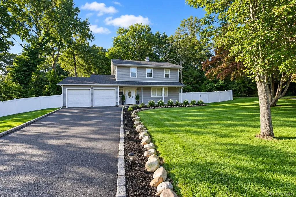 102 Patchogue Drive, Brookhaven, NY, 4 Bedrooms Bedrooms, 9 Rooms Rooms,2 BathroomsBathrooms,Residential,For Rent,Patchogue,0,1047693 102 Patchogue Drive, Brookhaven, NY, 4 Bedrooms Bedrooms, 9 Rooms Rooms,2 BathroomsBathrooms,Residential,For Rent,Patchogue,0,1047693