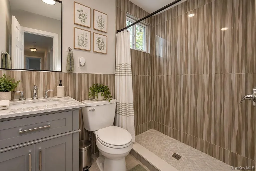102 Patchogue Drive, Brookhaven, NY, 4 Bedrooms Bedrooms, 9 Rooms Rooms,2 BathroomsBathrooms,Residential,For Rent,Patchogue,0,1047693 102 Patchogue Drive, Brookhaven, NY, 4 Bedrooms Bedrooms, 9 Rooms Rooms,2 BathroomsBathrooms,Residential,For Rent,Patchogue,0,1047693