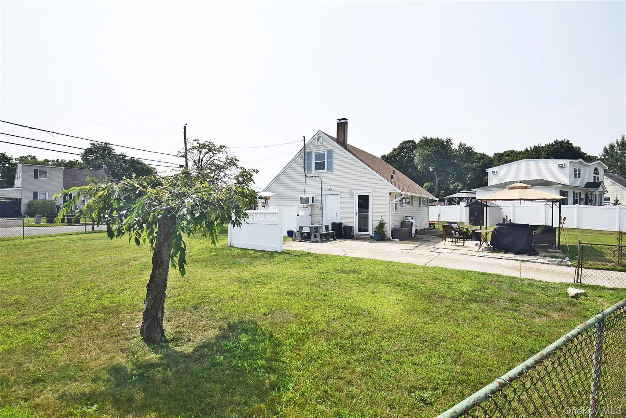 101 Phyllis Drive, Babylon, NY, 2 Bedrooms Bedrooms, 6 Rooms Rooms,1 BathroomBathrooms,Residential,For Rent,Phyllis,0,1047695 101 Phyllis Drive, Babylon, NY, 2 Bedrooms Bedrooms, 6 Rooms Rooms,1 BathroomBathrooms,Residential,For Rent,Phyllis,0,1047695