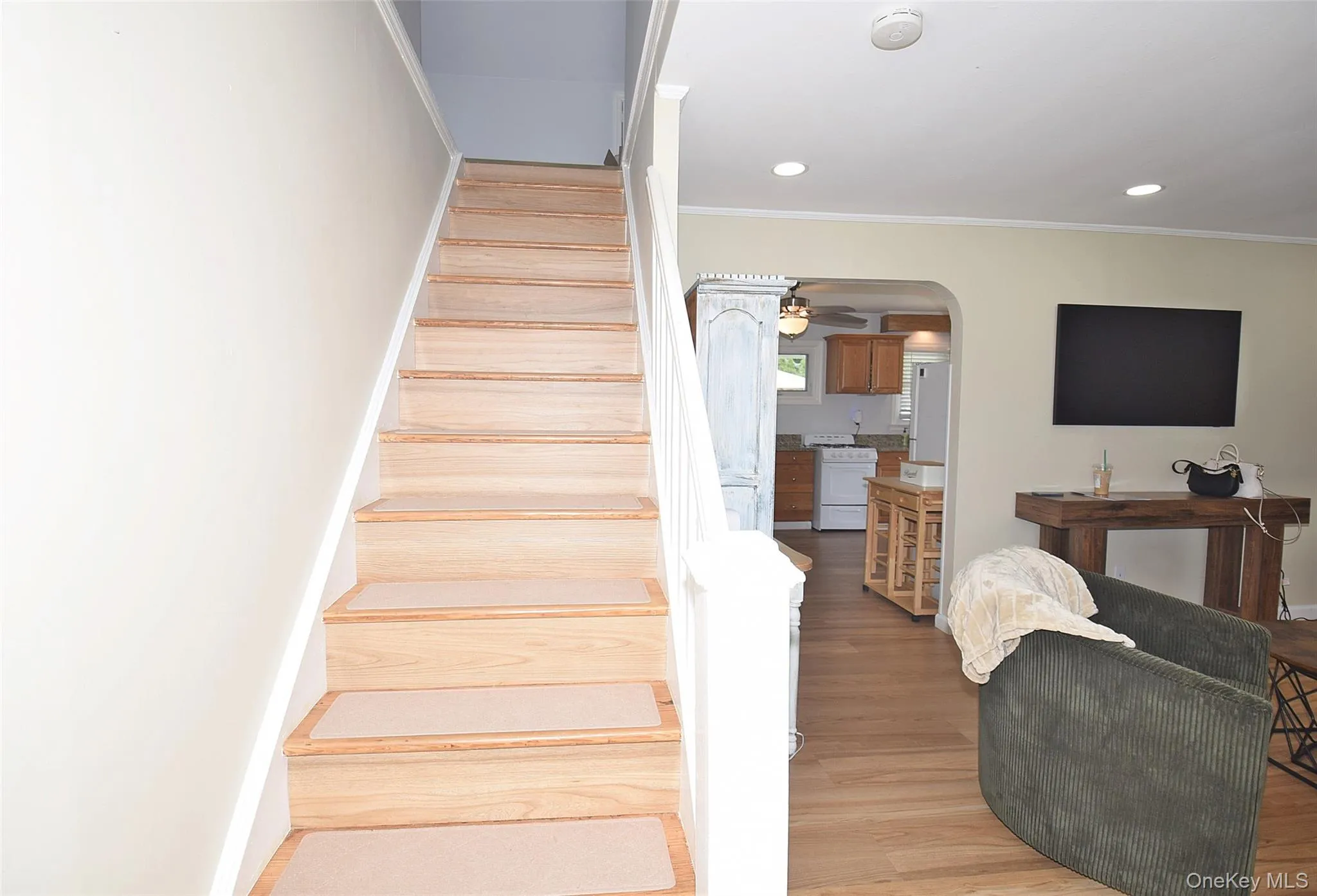 Stairway to Second Floor Stairway to Second Floor