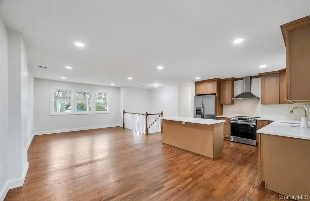 339 Avenue B, Brookhaven, NY, 5 Bedroom Bedrooms, 8 Room Rooms,2 BathroomBathrooms,Residential Lease,For Rent,Avenue B,0,1047696 339 Avenue B, Brookhaven, NY, 5 Bedroom Bedrooms, 8 Room Rooms,2 BathroomBathrooms,Residential Lease,For Rent,Avenue B,0,1047696
