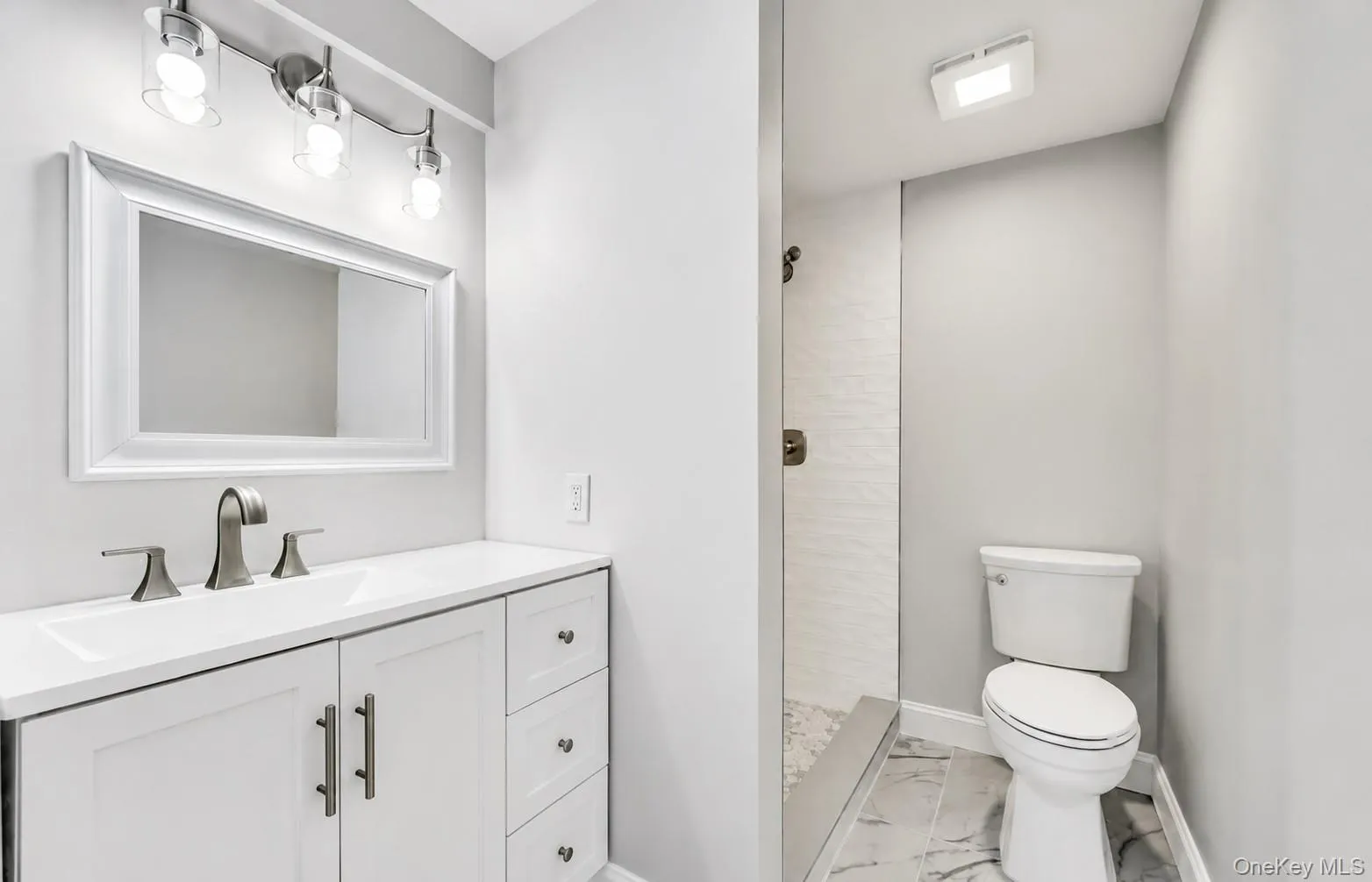 339 Avenue B, Brookhaven, NY, 5 Bedroom Bedrooms, 8 Room Rooms,2 BathroomBathrooms,Residential Lease,For Rent,Avenue B,0,1047696 339 Avenue B, Brookhaven, NY, 5 Bedroom Bedrooms, 8 Room Rooms,2 BathroomBathrooms,Residential Lease,For Rent,Avenue B,0,1047696
