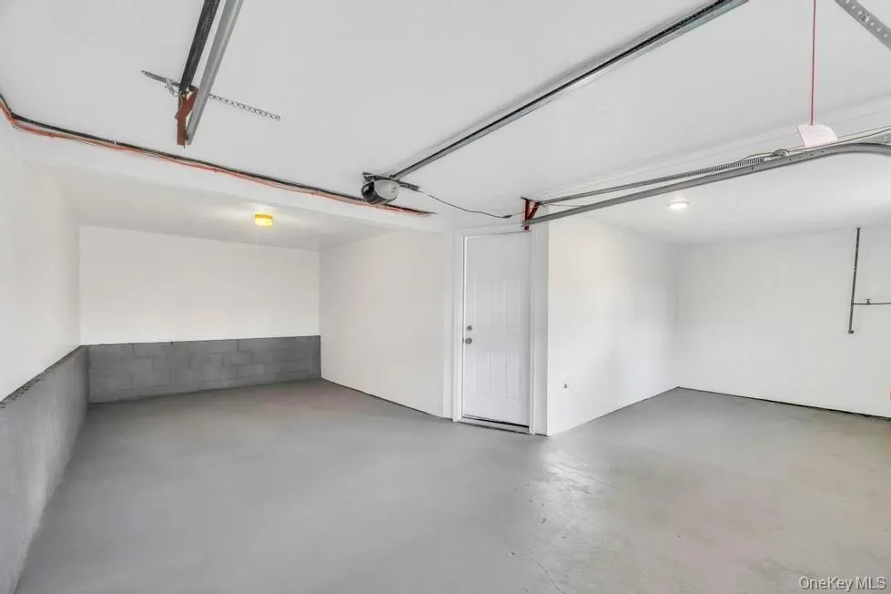 339 Avenue B, Brookhaven, NY, 5 Bedrooms Bedrooms, 8 Rooms Rooms,2 BathroomsBathrooms,Residential Lease,For Rent,Avenue B,0,1047696 339 Avenue B, Brookhaven, NY, 5 Bedrooms Bedrooms, 8 Rooms Rooms,2 BathroomsBathrooms,Residential Lease,For Rent,Avenue B,0,1047696