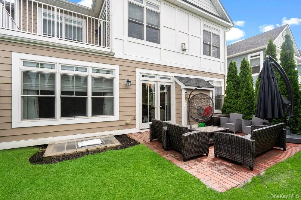 43101 Silver Birch Lane, Oyster Bay, NY, 2 Bedrooms Bedrooms, 5 Rooms Rooms,2 BathroomsBathrooms,Residential,For Rent,Silver Birch,0,1047697 43101 Silver Birch Lane, Oyster Bay, NY, 2 Bedrooms Bedrooms, 5 Rooms Rooms,2 BathroomsBathrooms,Residential,For Rent,Silver Birch,0,1047697