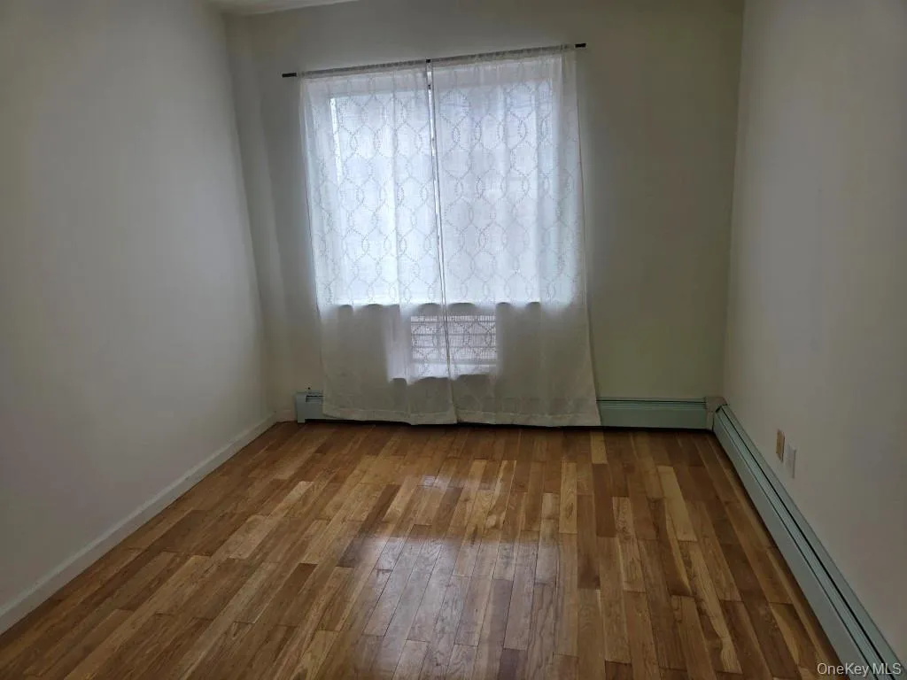 31-03 Linden Place, New York, NY, 4 Bedrooms Bedrooms, 6 Rooms Rooms,3 BathroomsBathrooms,Residential Lease,For Rent,Linden,0,1047698 31-03 Linden Place, New York, NY, 4 Bedrooms Bedrooms, 6 Rooms Rooms,3 BathroomsBathrooms,Residential Lease,For Rent,Linden,0,1047698