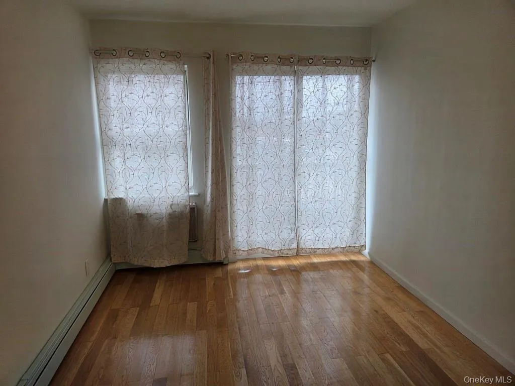 31-03 Linden Place, New York, NY, 4 Bedrooms Bedrooms, 6 Rooms Rooms,3 BathroomsBathrooms,Residential Lease,For Rent,Linden,0,1047698 31-03 Linden Place, New York, NY, 4 Bedrooms Bedrooms, 6 Rooms Rooms,3 BathroomsBathrooms,Residential Lease,For Rent,Linden,0,1047698