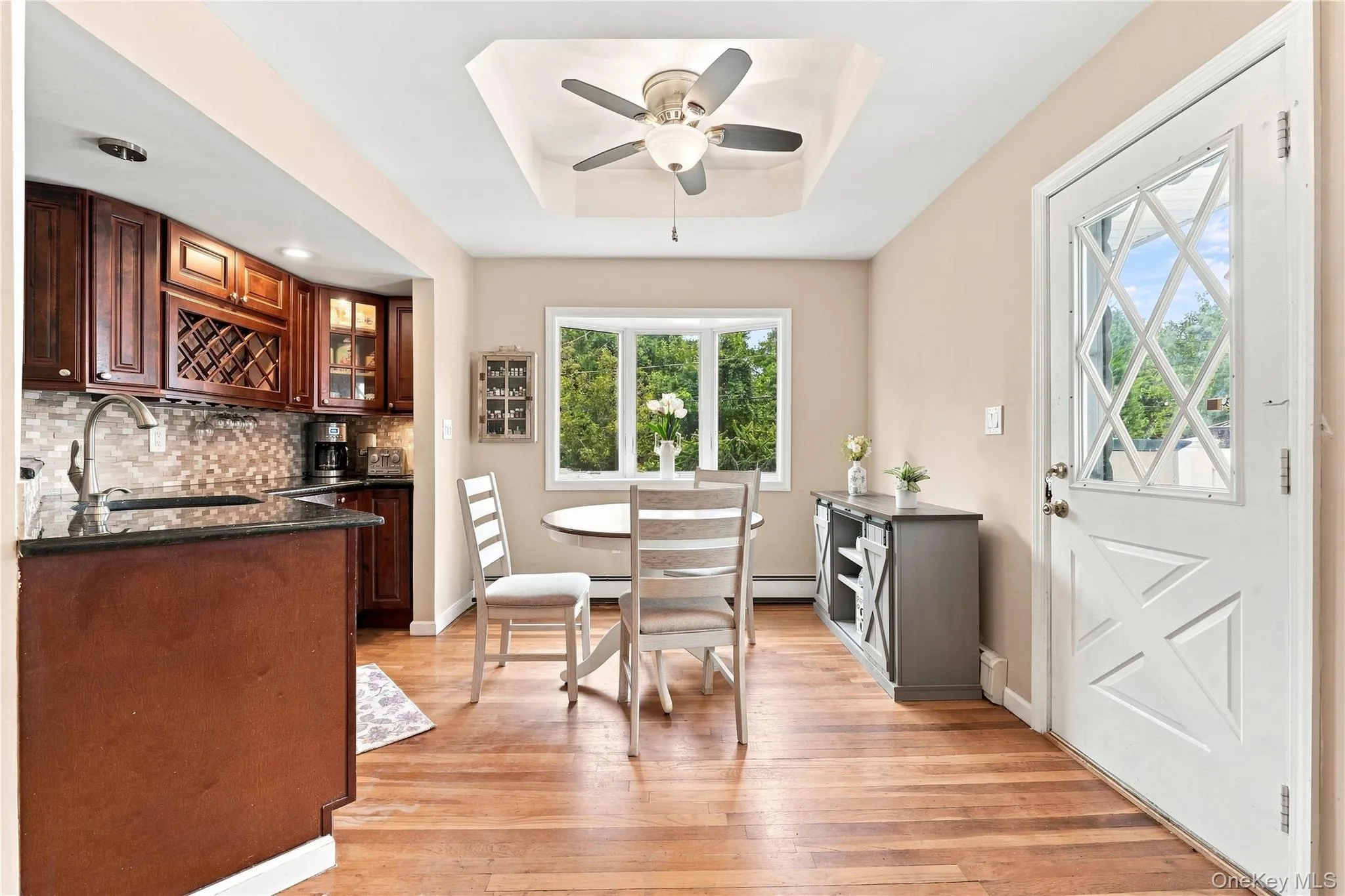 220 Park Drive, Oyster Bay, NY, 3 Bedrooms Bedrooms, 6 Rooms Rooms,2 BathroomsBathrooms,Residential,For Rent,Park,0,1047703 220 Park Drive, Oyster Bay, NY, 3 Bedrooms Bedrooms, 6 Rooms Rooms,2 BathroomsBathrooms,Residential,For Rent,Park,0,1047703