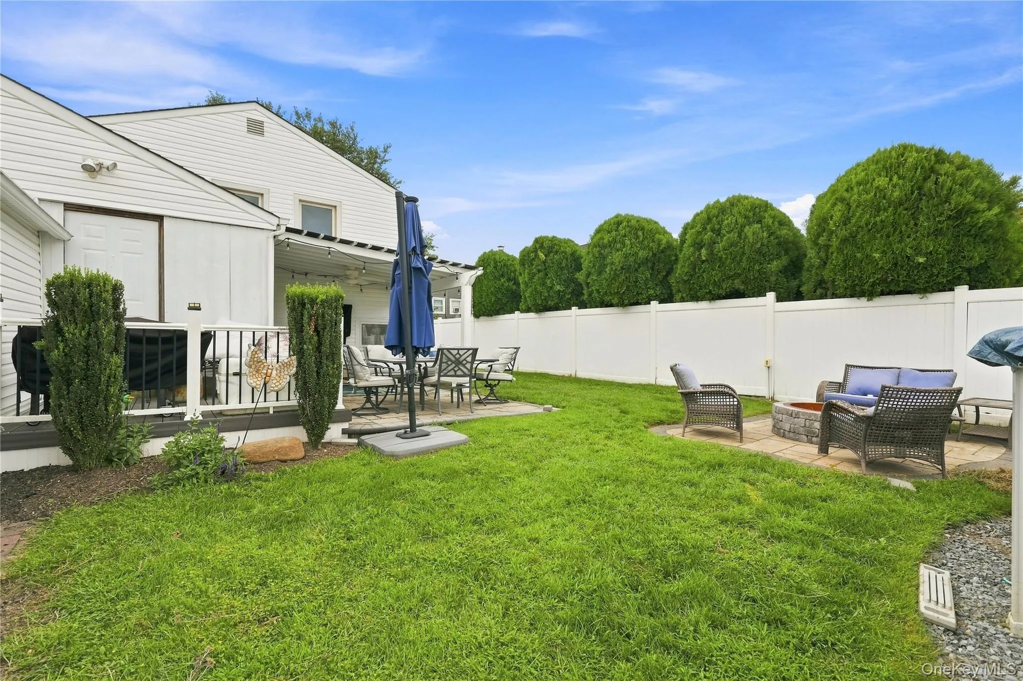 220 Park Drive, Oyster Bay, NY, 3 Bedrooms Bedrooms, 6 Rooms Rooms,2 BathroomsBathrooms,Residential,For Rent,Park,0,1047703 220 Park Drive, Oyster Bay, NY, 3 Bedrooms Bedrooms, 6 Rooms Rooms,2 BathroomsBathrooms,Residential,For Rent,Park,0,1047703