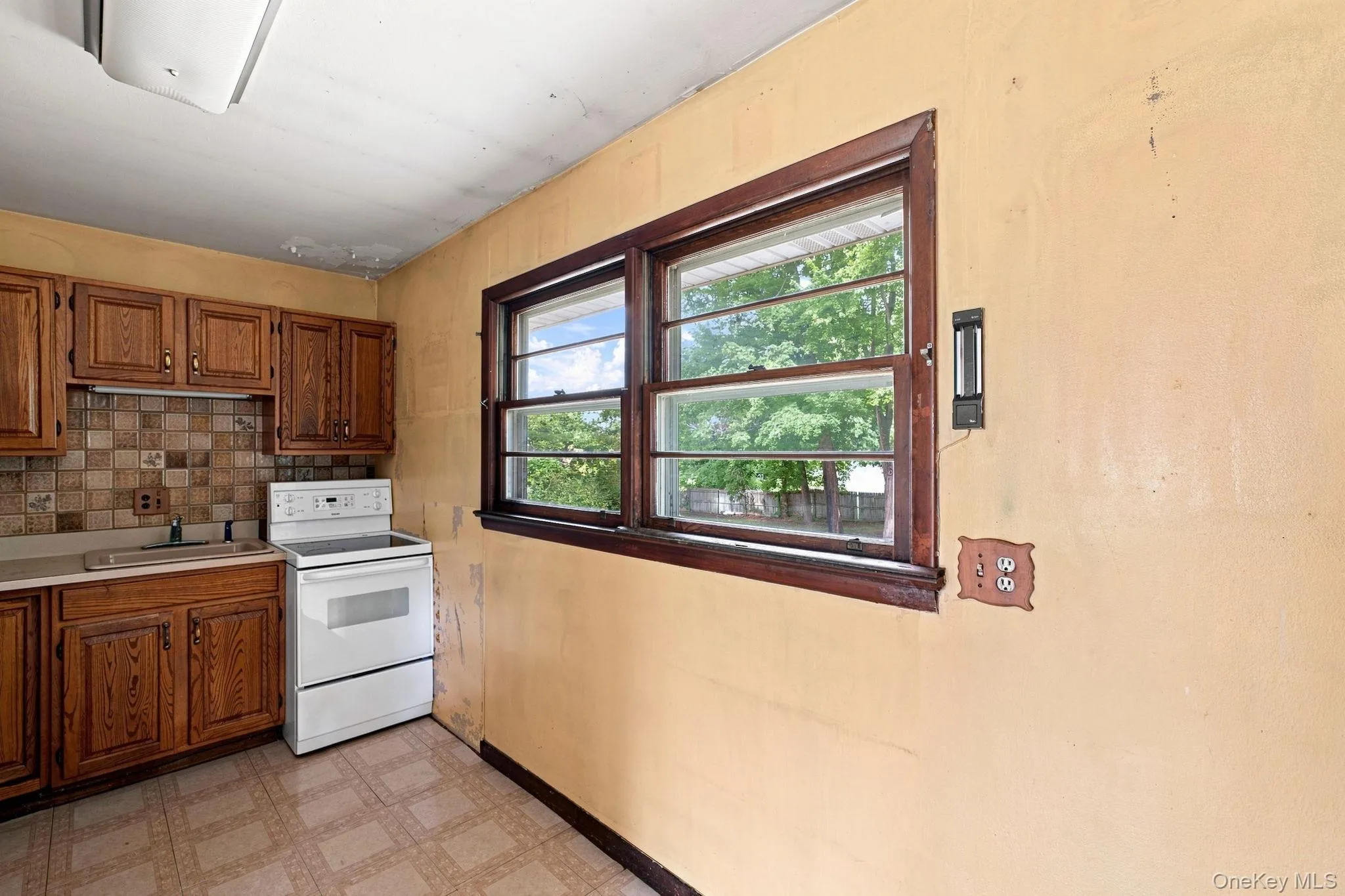 7 Roosevelt Road, Hyde Park, NY, 3 Bedrooms Bedrooms, 6 Rooms Rooms,1 BathroomBathrooms,Residential,For Rent,Roosevelt,0,1047704 7 Roosevelt Road, Hyde Park, NY, 3 Bedrooms Bedrooms, 6 Rooms Rooms,1 BathroomBathrooms,Residential,For Rent,Roosevelt,0,1047704