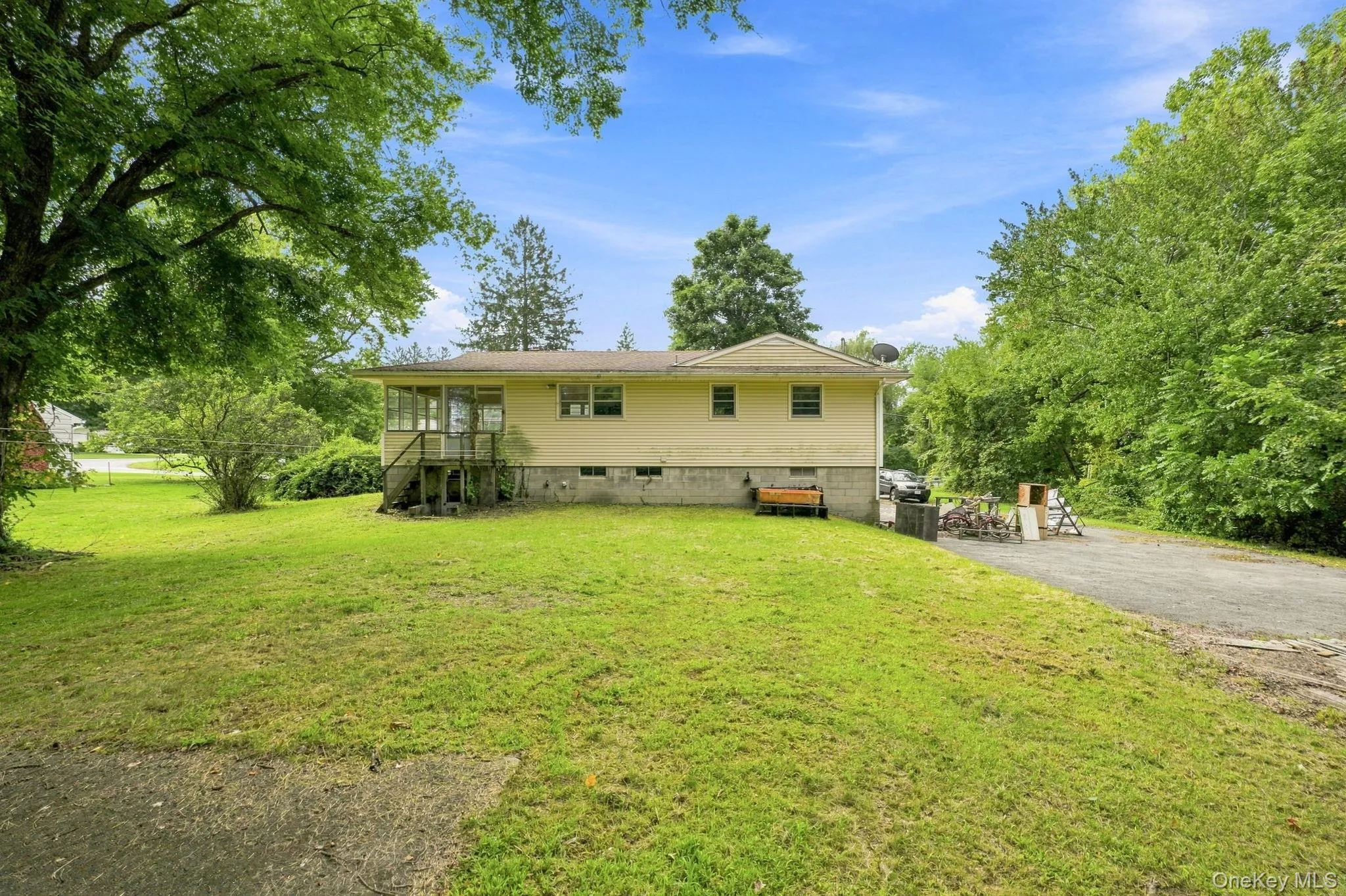 7 Roosevelt Road, Hyde Park, NY, 3 Bedrooms Bedrooms, 6 Rooms Rooms,1 BathroomBathrooms,Residential,For Rent,Roosevelt,0,1047704 7 Roosevelt Road, Hyde Park, NY, 3 Bedrooms Bedrooms, 6 Rooms Rooms,1 BathroomBathrooms,Residential,For Rent,Roosevelt,0,1047704