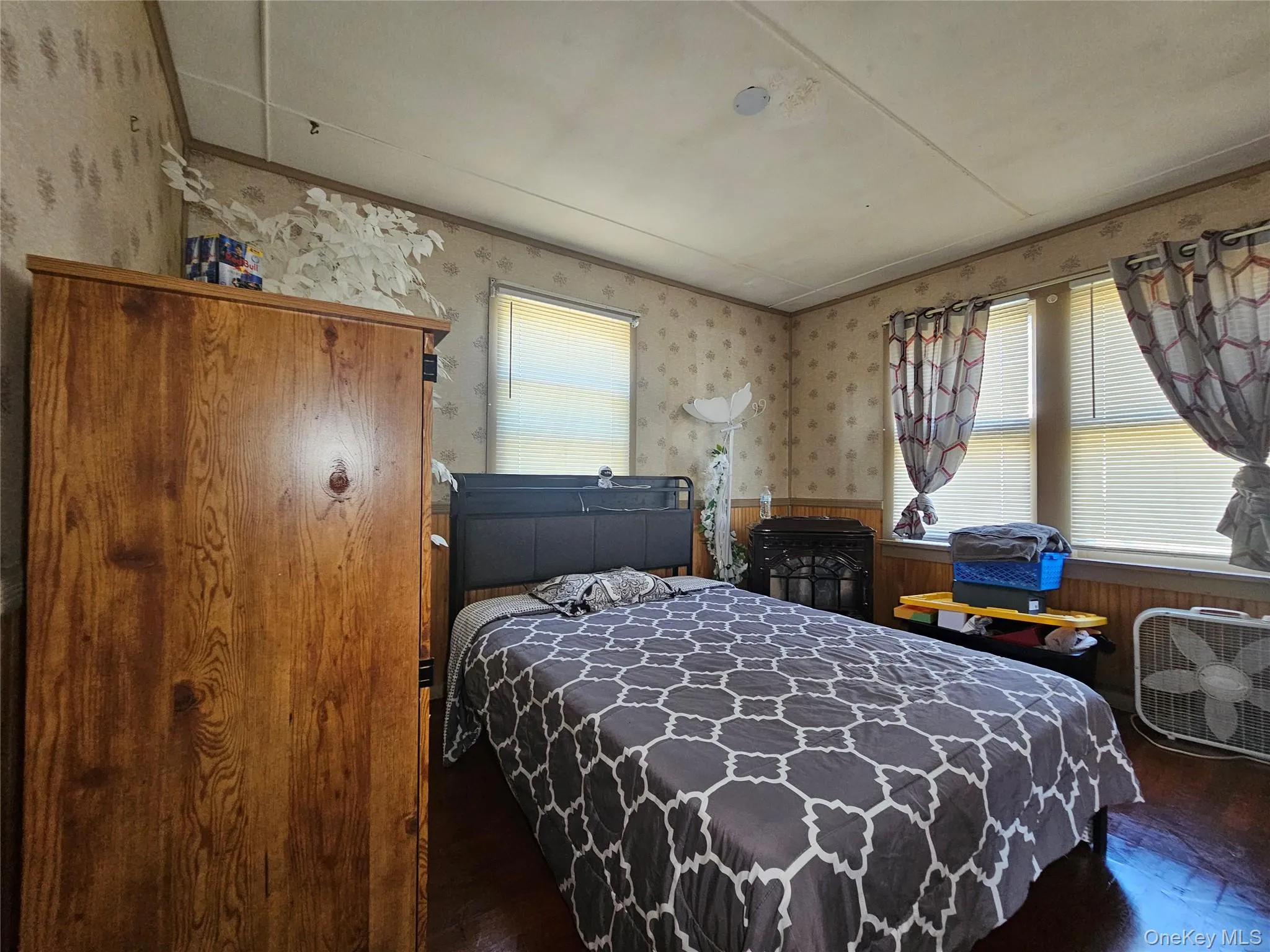 11 Willard Street, Port Jervis, NY, 4 Bedrooms Bedrooms, 6 Rooms Rooms,1 BathroomBathrooms,Residential,For Rent,Willard,0,1047708 11 Willard Street, Port Jervis, NY, 4 Bedrooms Bedrooms, 6 Rooms Rooms,1 BathroomBathrooms,Residential,For Rent,Willard,0,1047708