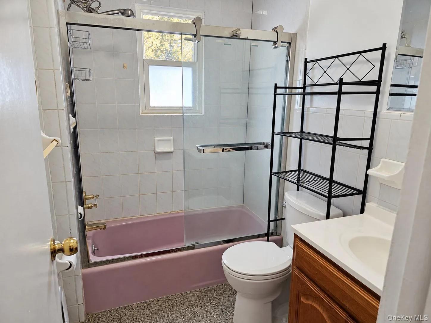 2nd Floor Bathroom 2nd Floor Bathroom