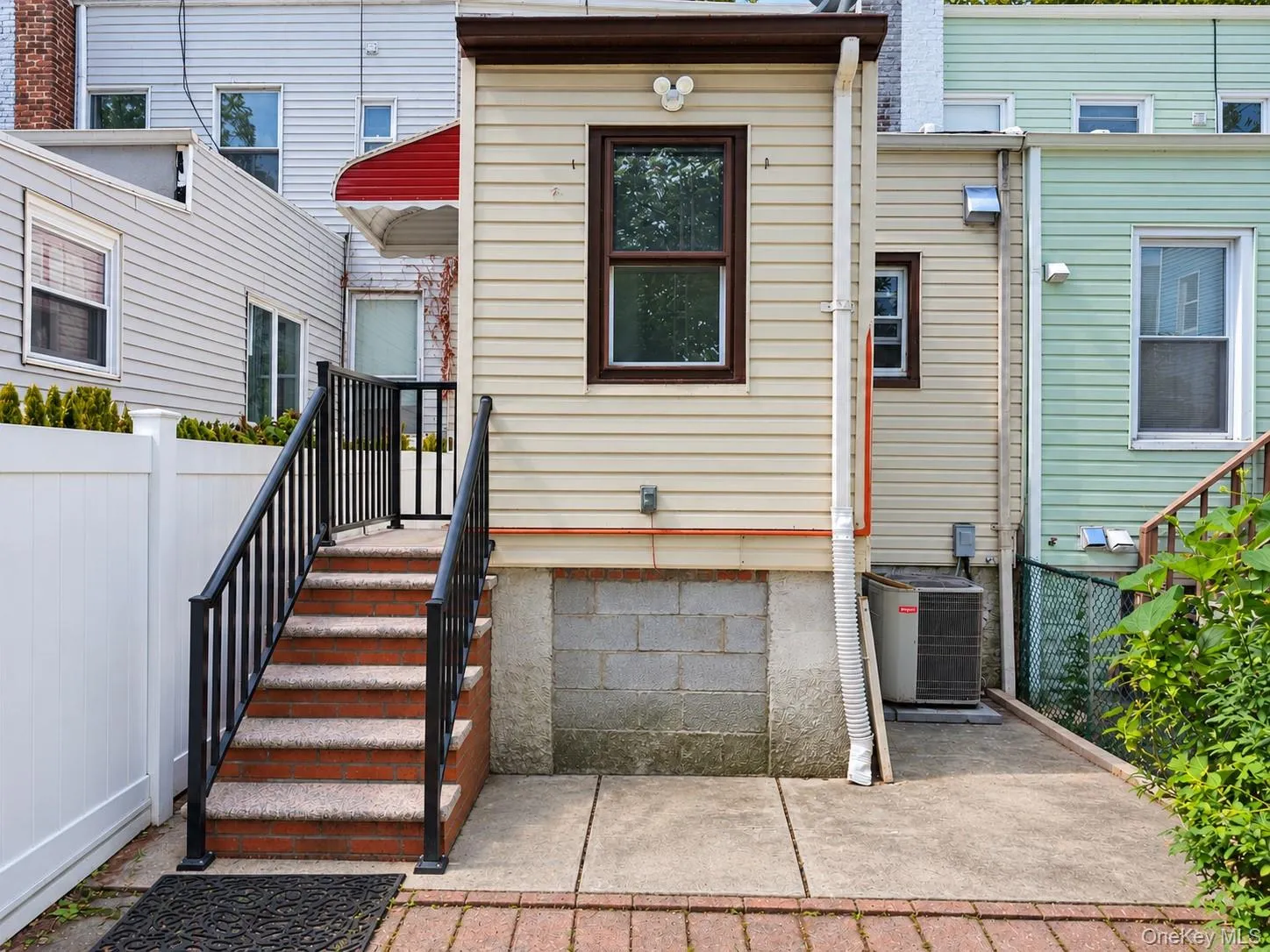 90-11 80th Street, New York, NY, 4 Bedrooms Bedrooms, 10 Rooms Rooms,3 BathroomsBathrooms,Residential,For Rent,80th,0,1047712 90-11 80th Street, New York, NY, 4 Bedrooms Bedrooms, 10 Rooms Rooms,3 BathroomsBathrooms,Residential,For Rent,80th,0,1047712