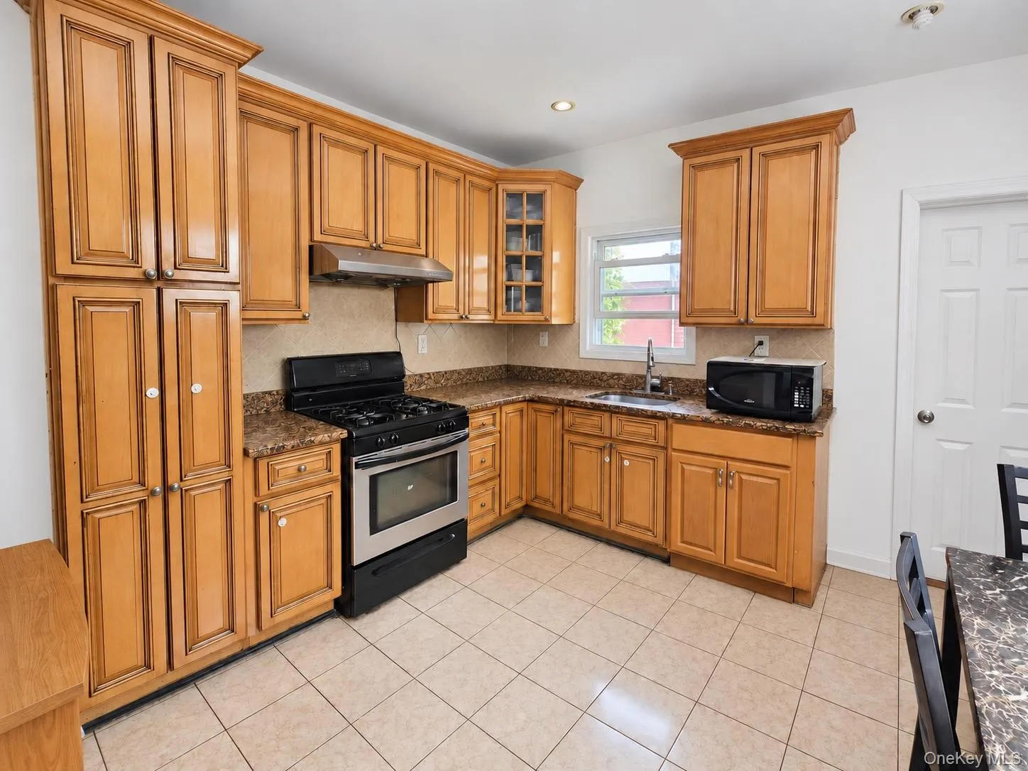 90-11 80th Street, New York, NY, 4 Bedrooms Bedrooms, 10 Rooms Rooms,3 BathroomsBathrooms,Residential,For Rent,80th,0,1047712 90-11 80th Street, New York, NY, 4 Bedrooms Bedrooms, 10 Rooms Rooms,3 BathroomsBathrooms,Residential,For Rent,80th,0,1047712
