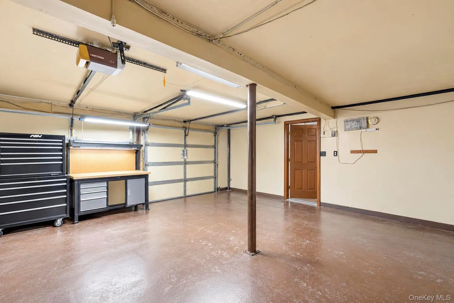 1020 Wood Park Drive, Hempstead, NY, 4 Bedrooms Bedrooms, 6 Rooms Rooms,2 BathroomsBathrooms,Residential,For Rent,Wood Park,0,1047718 1020 Wood Park Drive, Hempstead, NY, 4 Bedrooms Bedrooms, 6 Rooms Rooms,2 BathroomsBathrooms,Residential,For Rent,Wood Park,0,1047718