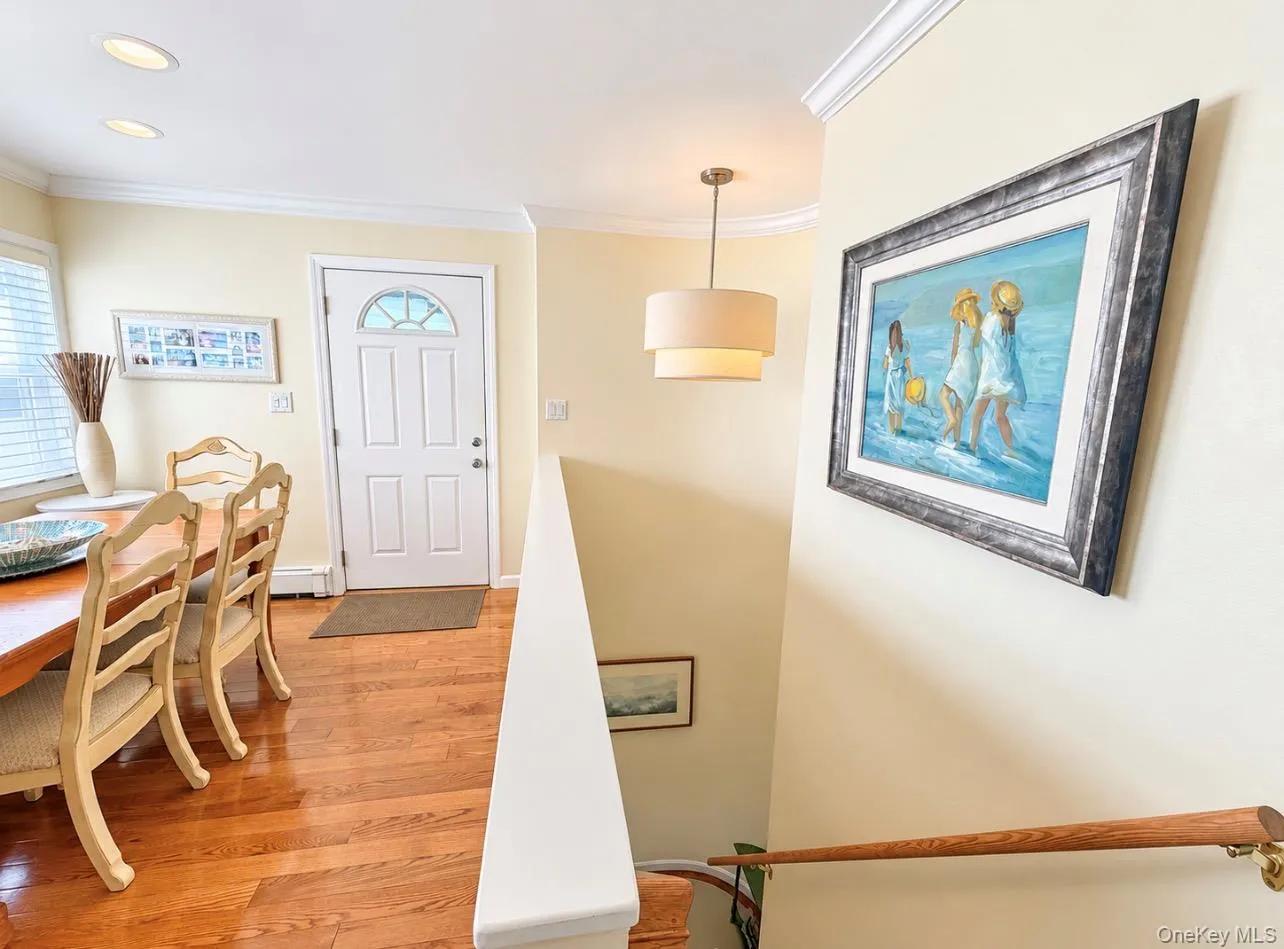 35 LIBRARY, Southampton, NY, 2 Bedrooms Bedrooms, 7 Rooms Rooms,3 BathroomsBathrooms,Residential,For Rent,LIBRARY,0,1047730 35 LIBRARY, Southampton, NY, 2 Bedrooms Bedrooms, 7 Rooms Rooms,3 BathroomsBathrooms,Residential,For Rent,LIBRARY,0,1047730