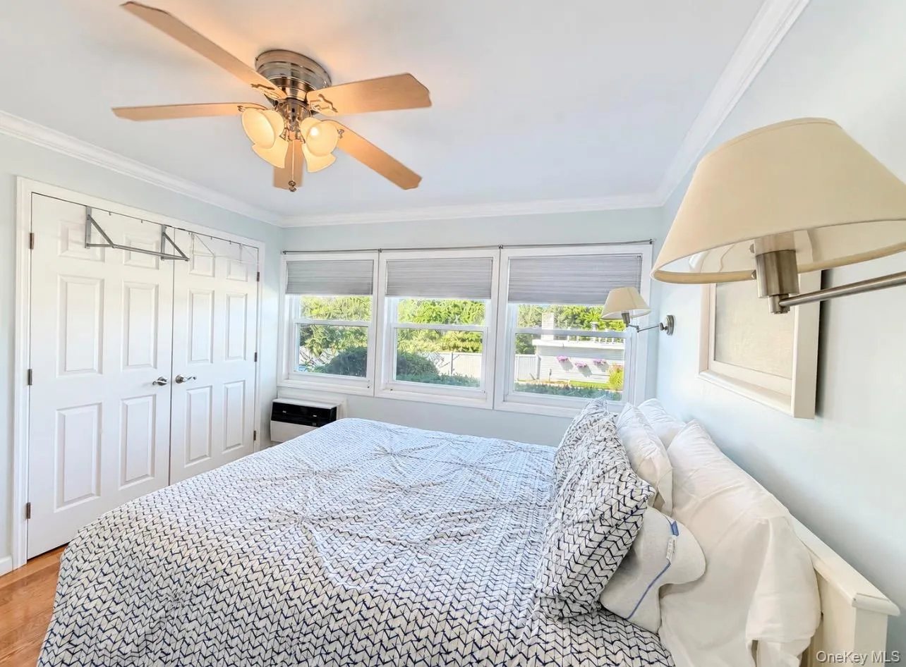 35 LIBRARY, Southampton, NY, 2 Bedrooms Bedrooms, 7 Rooms Rooms,3 BathroomsBathrooms,Residential,For Rent,LIBRARY,0,1047730 35 LIBRARY, Southampton, NY, 2 Bedrooms Bedrooms, 7 Rooms Rooms,3 BathroomsBathrooms,Residential,For Rent,LIBRARY,0,1047730