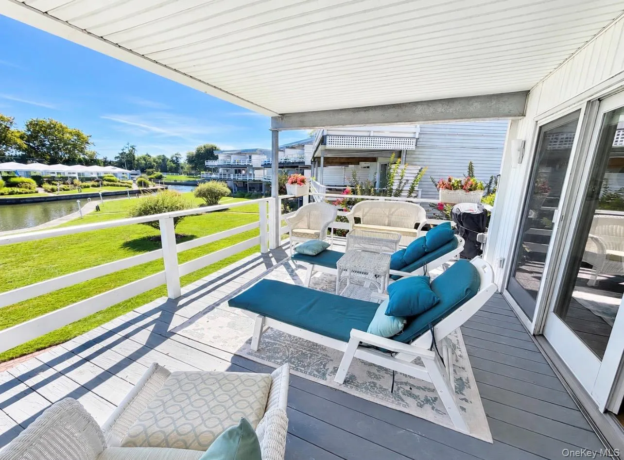 35 LIBRARY, Southampton, NY, 2 Bedrooms Bedrooms, 7 Rooms Rooms,3 BathroomsBathrooms,Residential,For Rent,LIBRARY,0,1047730 35 LIBRARY, Southampton, NY, 2 Bedrooms Bedrooms, 7 Rooms Rooms,3 BathroomsBathrooms,Residential,For Rent,LIBRARY,0,1047730