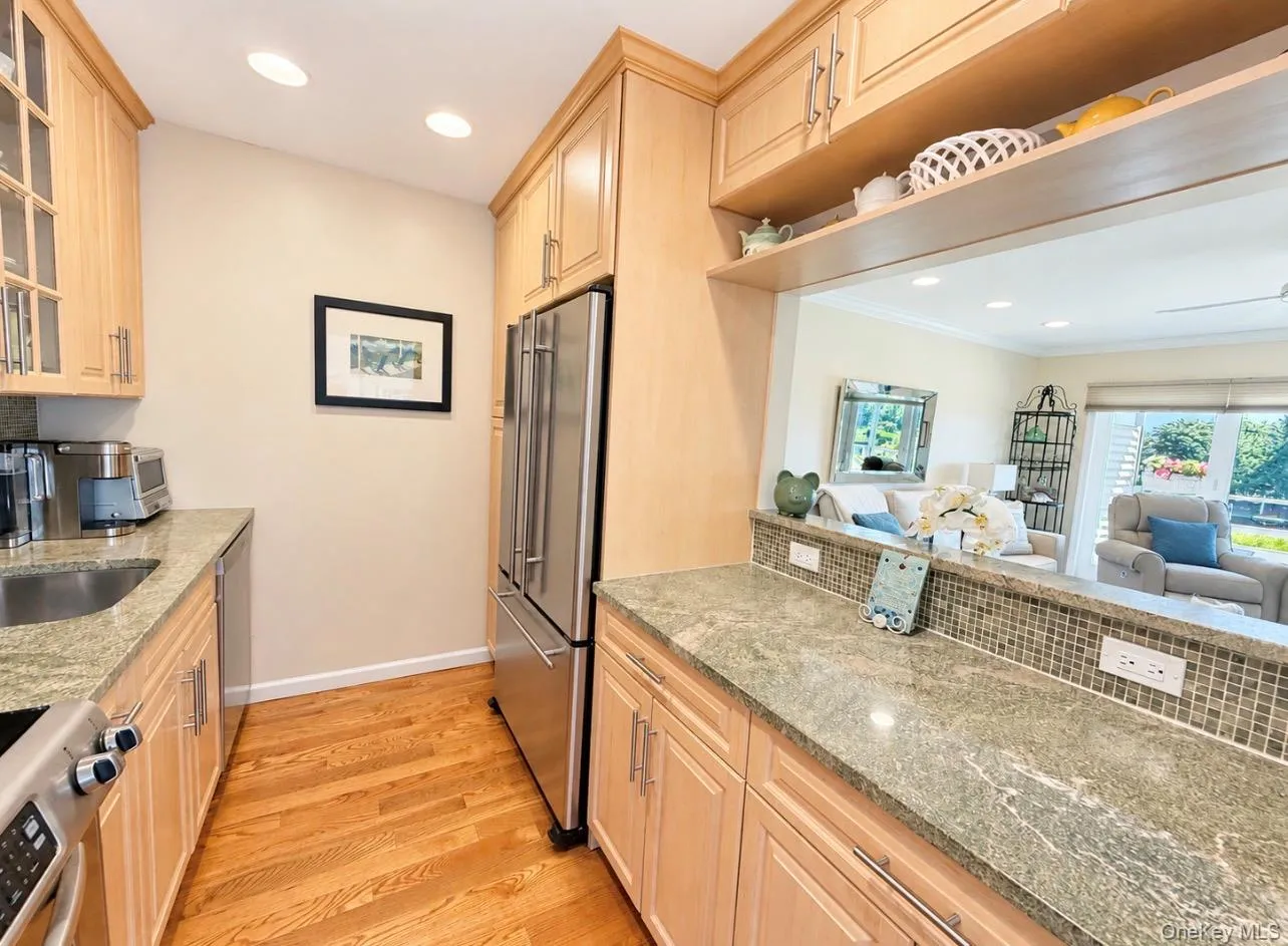 35 LIBRARY, Southampton, NY, 2 Bedrooms Bedrooms, 7 Rooms Rooms,3 BathroomsBathrooms,Residential,For Rent,LIBRARY,0,1047730 35 LIBRARY, Southampton, NY, 2 Bedrooms Bedrooms, 7 Rooms Rooms,3 BathroomsBathrooms,Residential,For Rent,LIBRARY,0,1047730