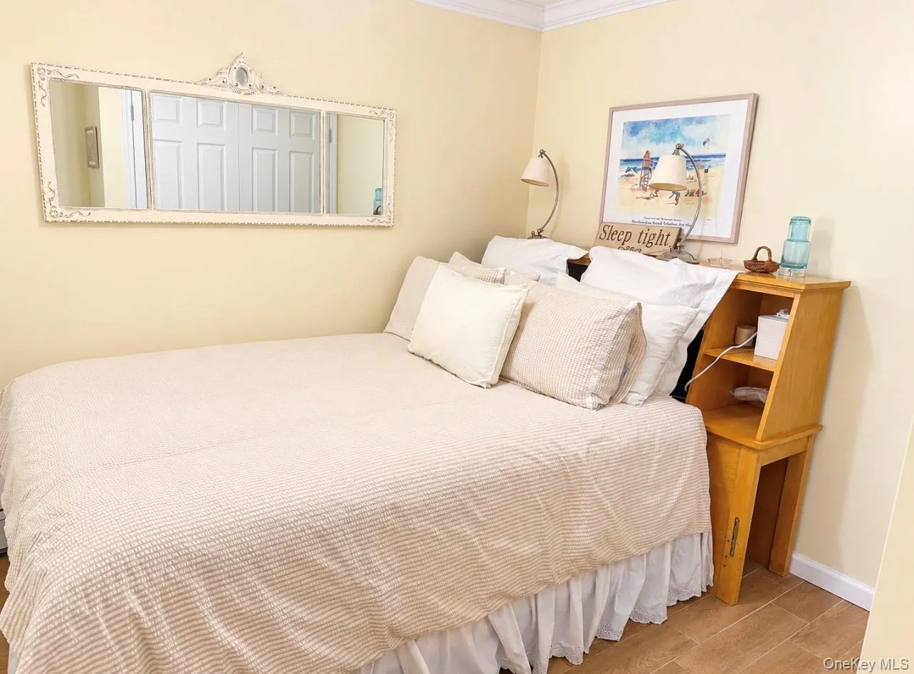 35 LIBRARY, Southampton, NY, 2 Bedrooms Bedrooms, 7 Rooms Rooms,3 BathroomsBathrooms,Residential,For Rent,LIBRARY,0,1047730 35 LIBRARY, Southampton, NY, 2 Bedrooms Bedrooms, 7 Rooms Rooms,3 BathroomsBathrooms,Residential,For Rent,LIBRARY,0,1047730