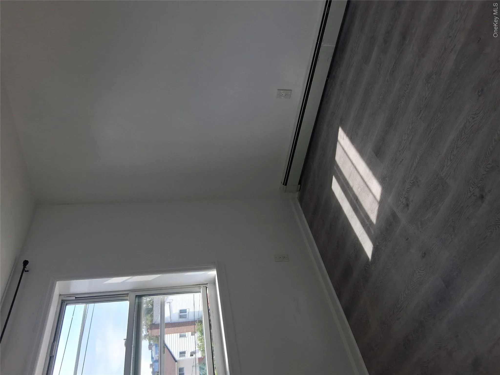 15115 82nd Street, New York, NY, 3 Bedrooms Bedrooms, 6 Rooms Rooms,2 BathroomsBathrooms,Residential Lease,For Rent,82nd,0,1047737 15115 82nd Street, New York, NY, 3 Bedrooms Bedrooms, 6 Rooms Rooms,2 BathroomsBathrooms,Residential Lease,For Rent,82nd,0,1047737