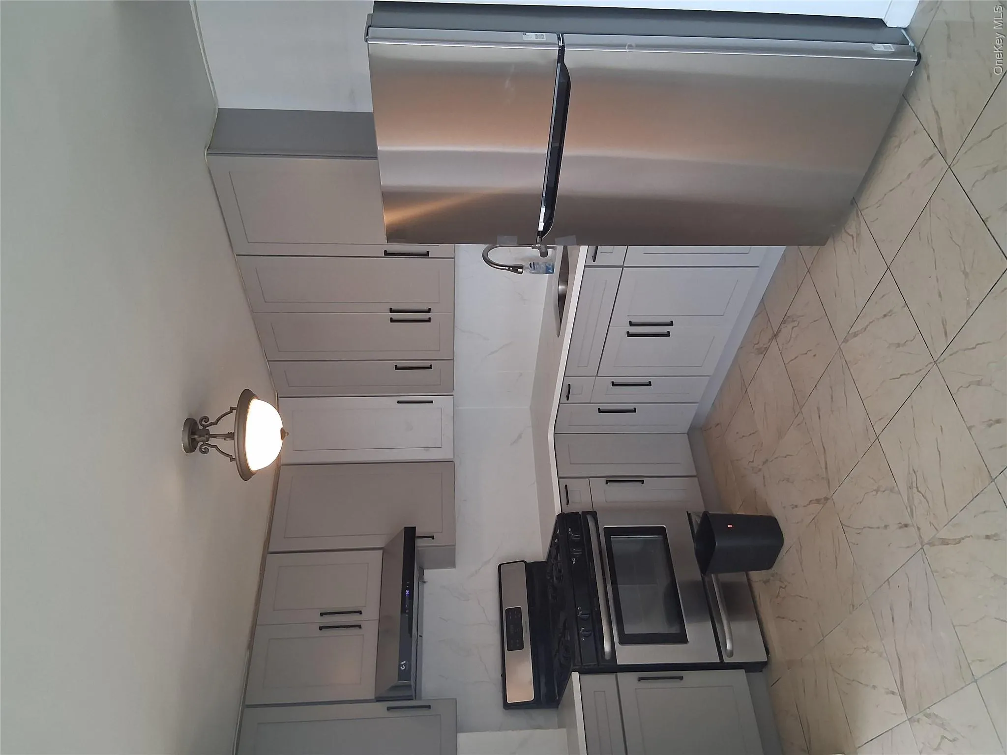 15115 82nd Street, New York, NY, 3 Bedrooms Bedrooms, 6 Rooms Rooms,2 BathroomsBathrooms,Residential Lease,For Rent,82nd,0,1047737 15115 82nd Street, New York, NY, 3 Bedrooms Bedrooms, 6 Rooms Rooms,2 BathroomsBathrooms,Residential Lease,For Rent,82nd,0,1047737