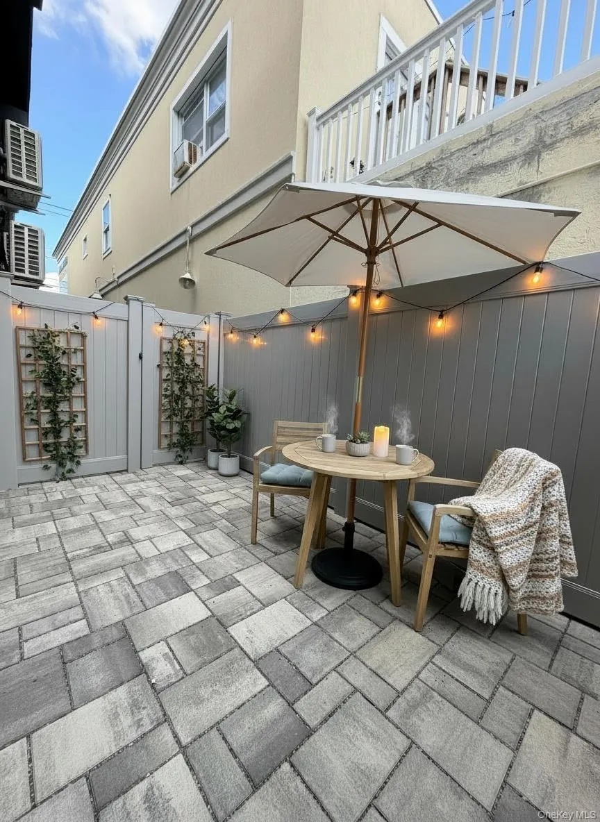 1220 Doges Promenade, Babylon, NY, 1 Bedroom Bedrooms, 3 Rooms Rooms,1 BathroomBathrooms,Residential Lease,For Rent,Doges Promenade,0,1047738 1220 Doges Promenade, Babylon, NY, 1 Bedroom Bedrooms, 3 Rooms Rooms,1 BathroomBathrooms,Residential Lease,For Rent,Doges Promenade,0,1047738