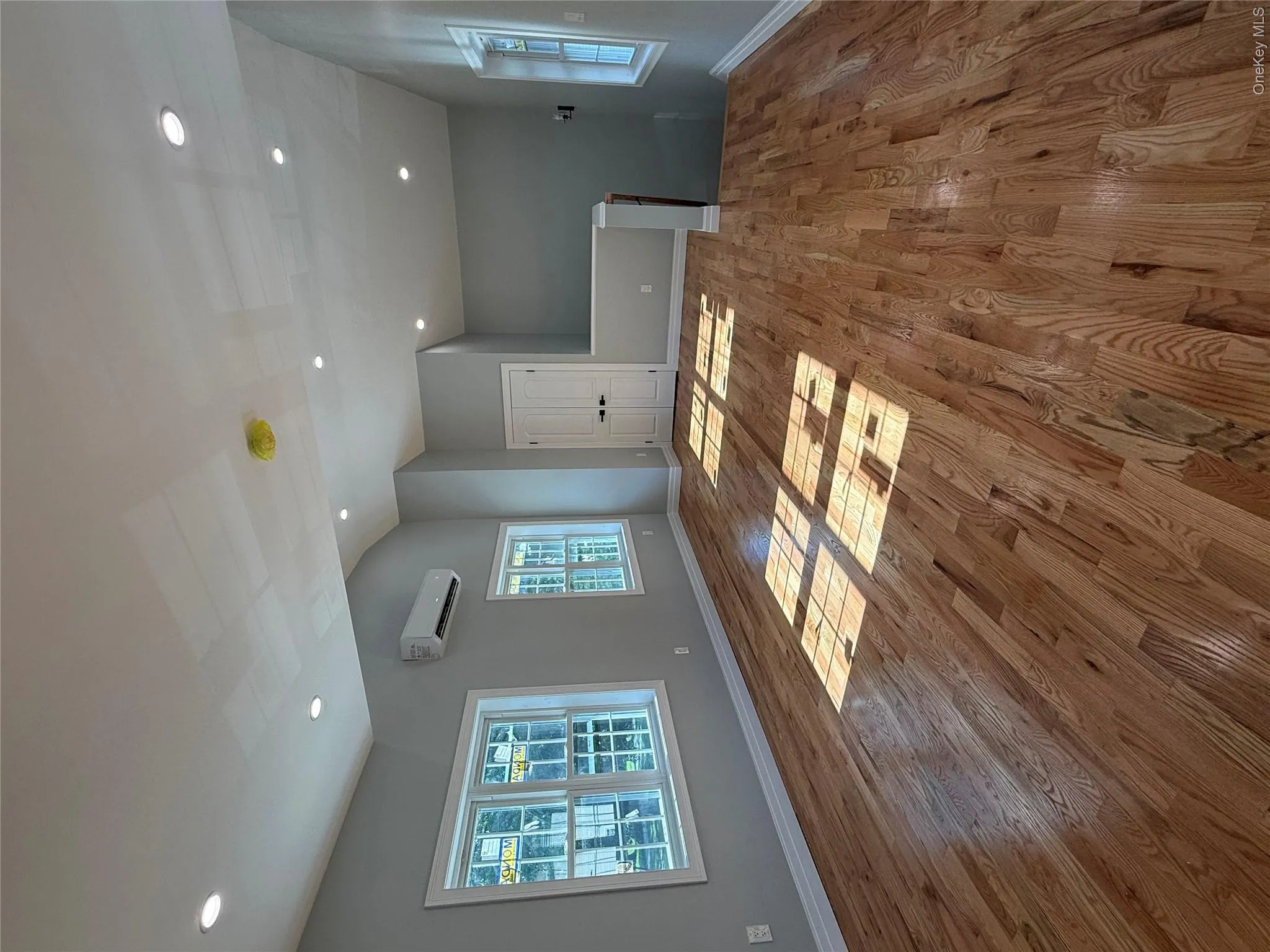 118-11 LAKEVIEW BLVD, New York, NY, 4 Bedrooms Bedrooms, 5 Rooms Rooms,2 BathroomsBathrooms,Residential Lease,For Rent,LAKEVIEW BLVD,0,1047744 118-11 LAKEVIEW BLVD, New York, NY, 4 Bedrooms Bedrooms, 5 Rooms Rooms,2 BathroomsBathrooms,Residential Lease,For Rent,LAKEVIEW BLVD,0,1047744