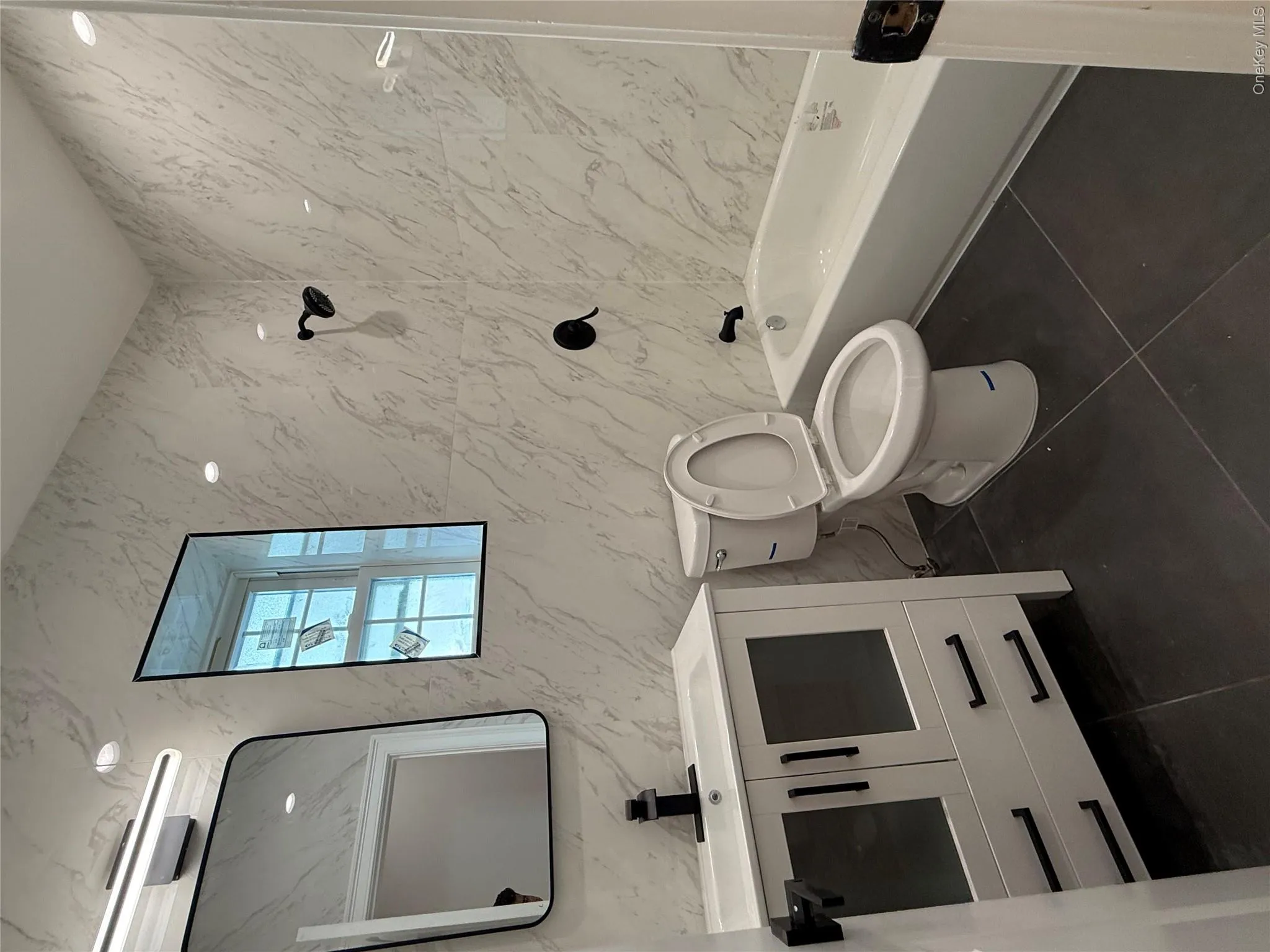 118-11 LAKEVIEW BLVD, New York, NY, 4 Bedrooms Bedrooms, 5 Rooms Rooms,2 BathroomsBathrooms,Residential Lease,For Rent,LAKEVIEW BLVD,0,1047744 118-11 LAKEVIEW BLVD, New York, NY, 4 Bedrooms Bedrooms, 5 Rooms Rooms,2 BathroomsBathrooms,Residential Lease,For Rent,LAKEVIEW BLVD,0,1047744