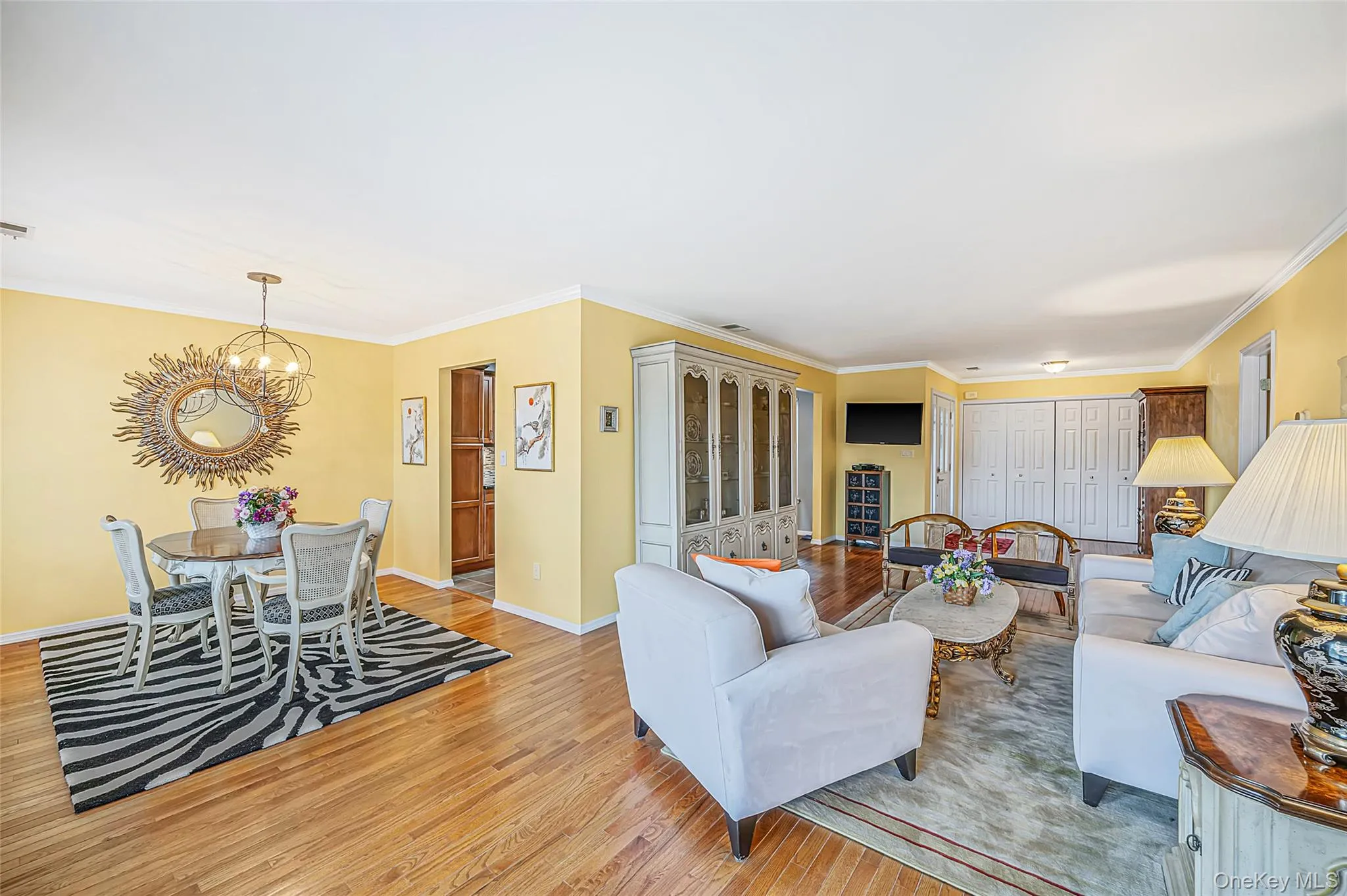 L-Shaped Dining Room and Living Room L-Shaped Dining Room and Living Room