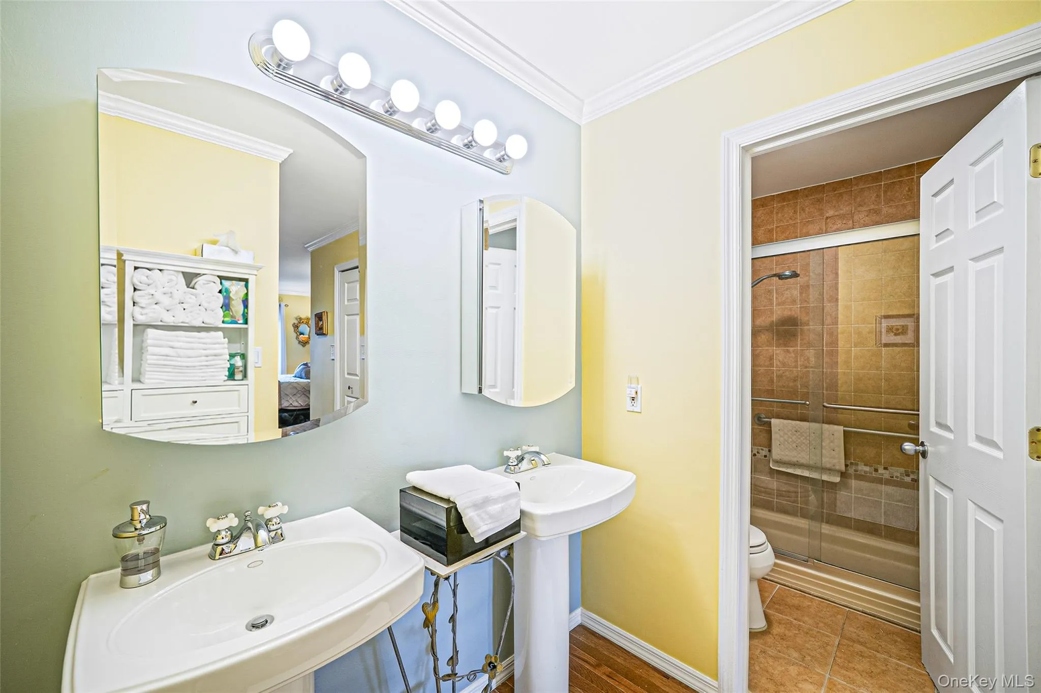 Vanities Outside Shower Vanities Outside Shower