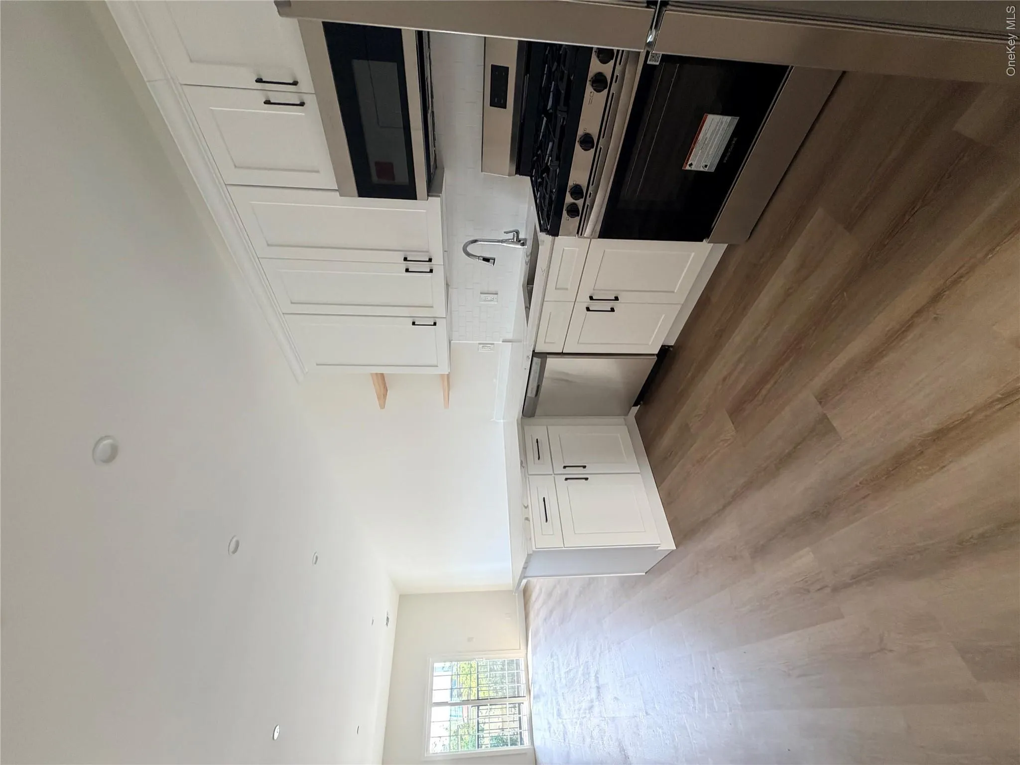 1220 Doges Prom, Babylon, NY, 1 Bedroom Bedrooms, 3 Rooms Rooms,1 BathroomBathrooms,Residential Lease,For Rent,Doges Prom,0,1047754 1220 Doges Prom, Babylon, NY, 1 Bedroom Bedrooms, 3 Rooms Rooms,1 BathroomBathrooms,Residential Lease,For Rent,Doges Prom,0,1047754