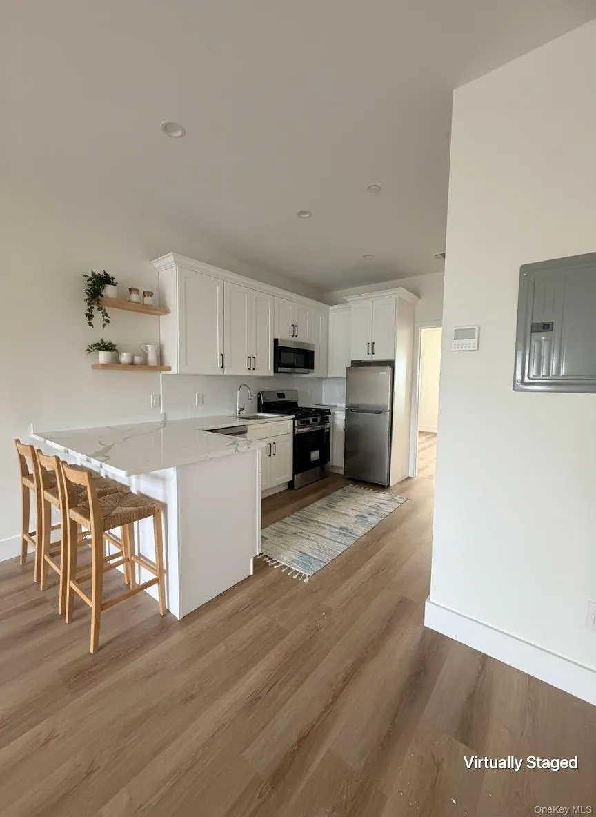 1220 Doges Prom, Babylon, NY, 1 Bedroom Bedrooms, 3 Rooms Rooms,1 BathroomBathrooms,Residential Lease,For Rent,Doges Prom,0,1047754 1220 Doges Prom, Babylon, NY, 1 Bedroom Bedrooms, 3 Rooms Rooms,1 BathroomBathrooms,Residential Lease,For Rent,Doges Prom,0,1047754