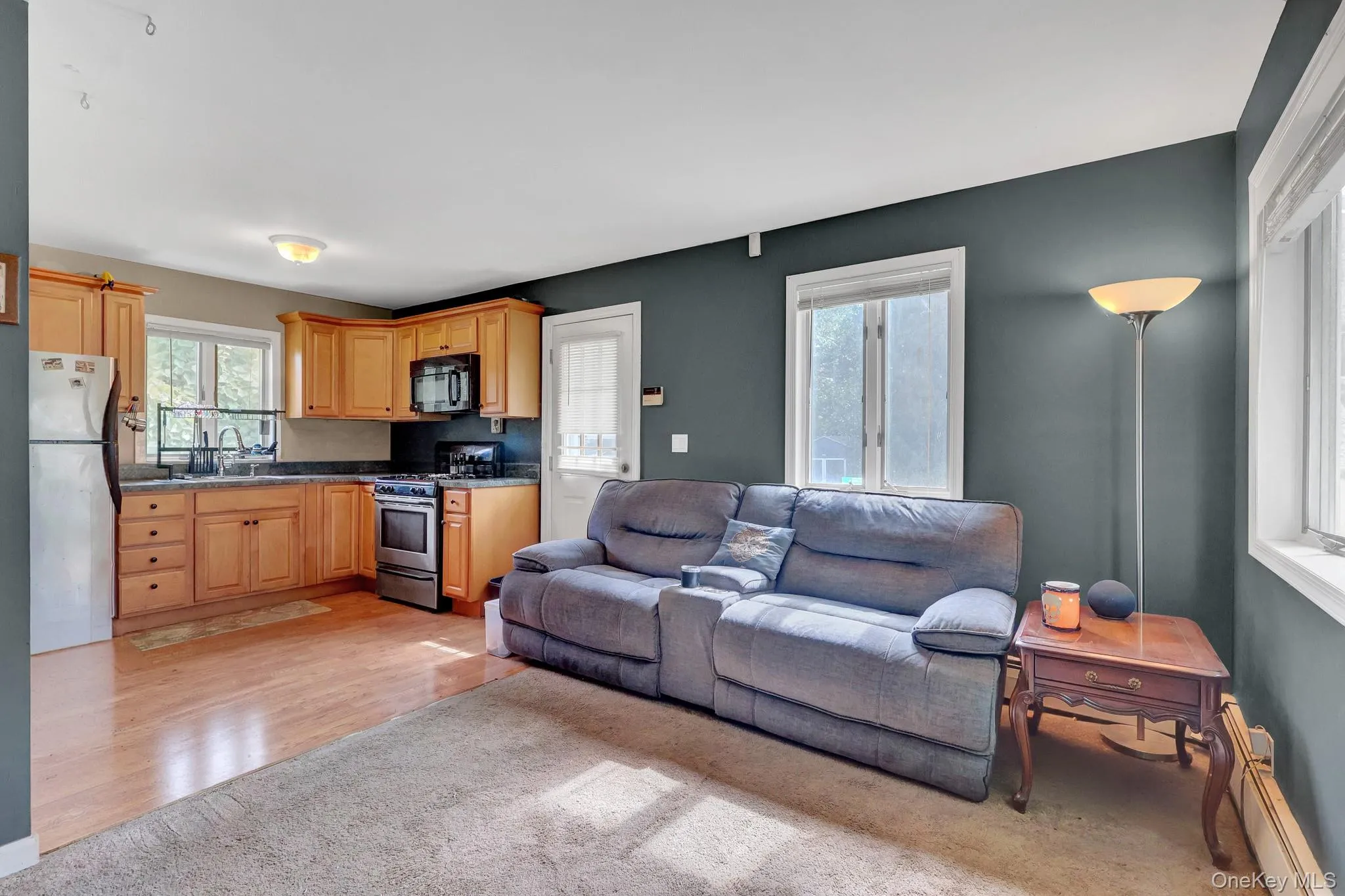 130 Hawthorne Road, Brookhaven, NY, 1 Bedroom Bedrooms, 3 Rooms Rooms,1 BathroomBathrooms,Residential,For Rent,Hawthorne,0,1047755 130 Hawthorne Road, Brookhaven, NY, 1 Bedroom Bedrooms, 3 Rooms Rooms,1 BathroomBathrooms,Residential,For Rent,Hawthorne,0,1047755