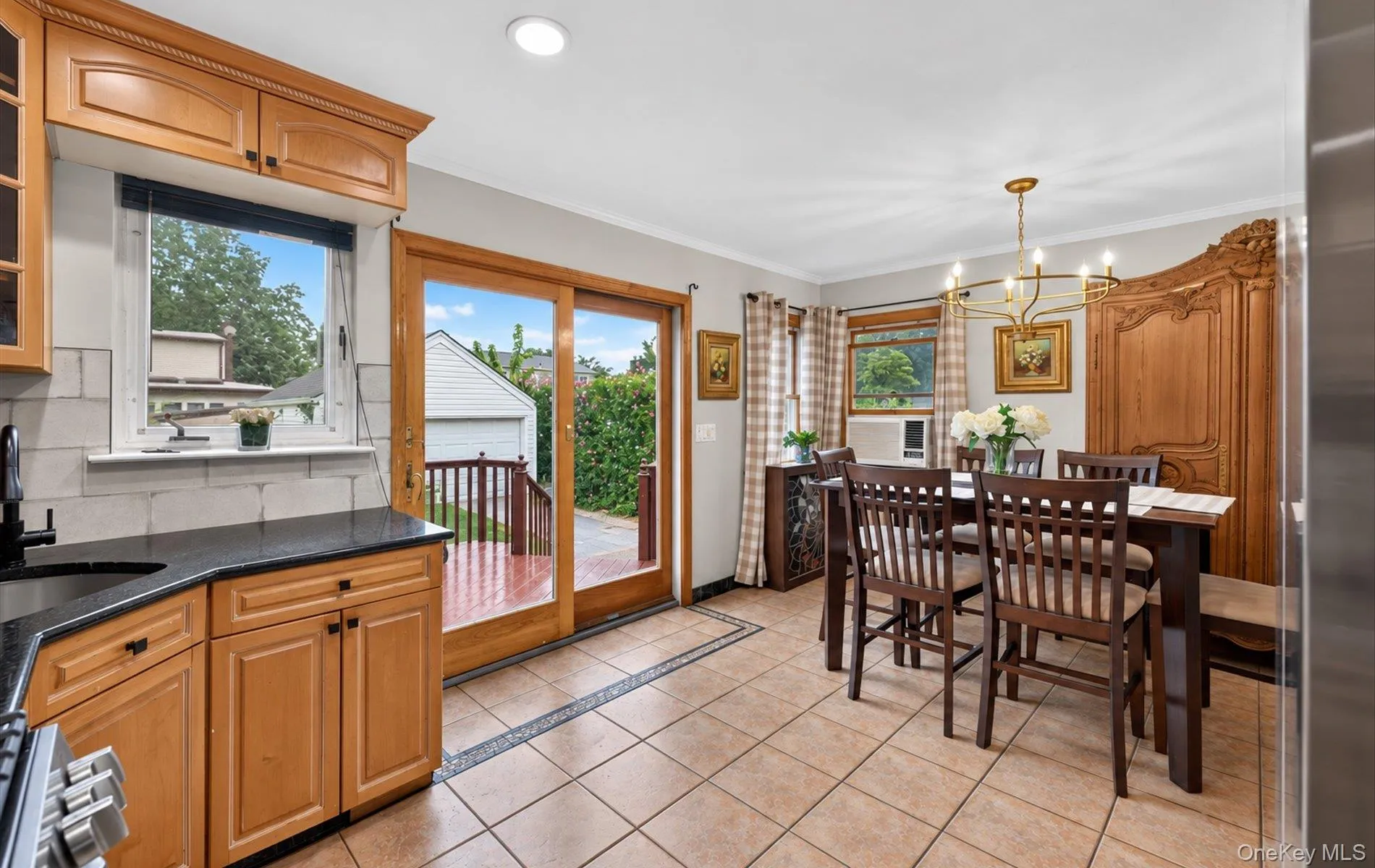 11 White Street, Hempstead, NY, 4 Bedrooms Bedrooms, 8 Rooms Rooms,2 BathroomsBathrooms,Residential,For Rent,White,0,1047761 11 White Street, Hempstead, NY, 4 Bedrooms Bedrooms, 8 Rooms Rooms,2 BathroomsBathrooms,Residential,For Rent,White,0,1047761
