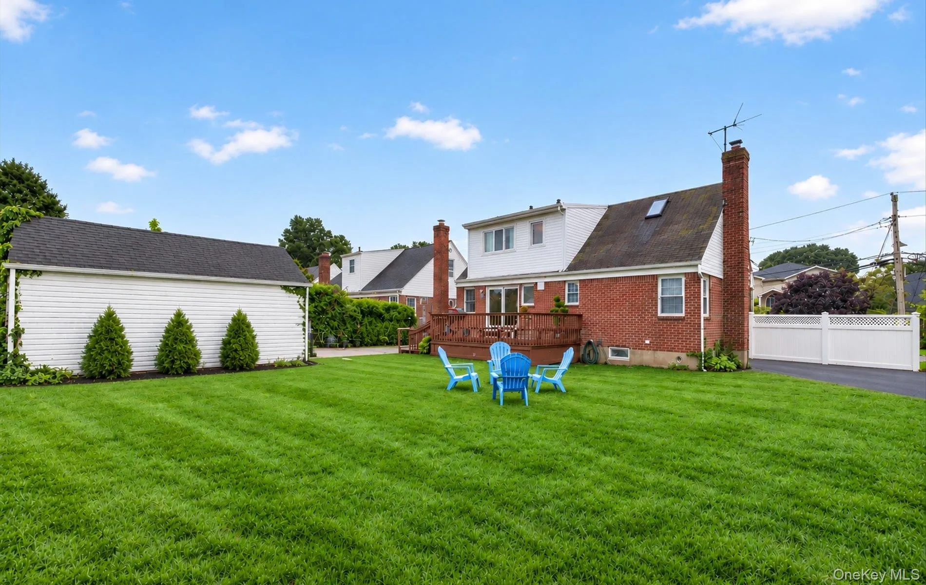 11 White Street, Hempstead, NY, 4 Bedrooms Bedrooms, 8 Rooms Rooms,2 BathroomsBathrooms,Residential,For Rent,White,0,1047761 11 White Street, Hempstead, NY, 4 Bedrooms Bedrooms, 8 Rooms Rooms,2 BathroomsBathrooms,Residential,For Rent,White,0,1047761