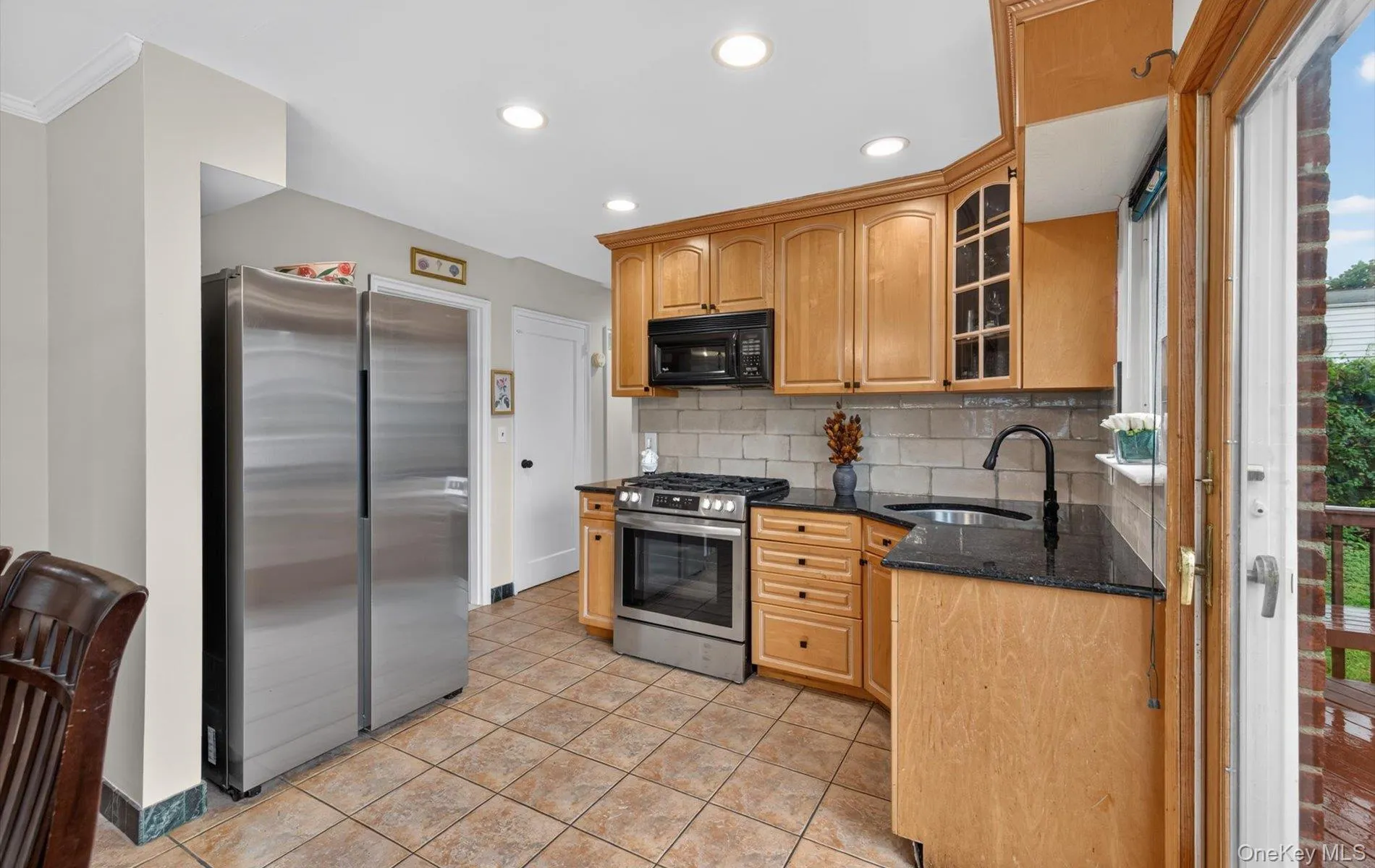 11 White Street, Hempstead, NY, 4 Bedrooms Bedrooms, 8 Rooms Rooms,2 BathroomsBathrooms,Residential,For Rent,White,0,1047761 11 White Street, Hempstead, NY, 4 Bedrooms Bedrooms, 8 Rooms Rooms,2 BathroomsBathrooms,Residential,For Rent,White,0,1047761