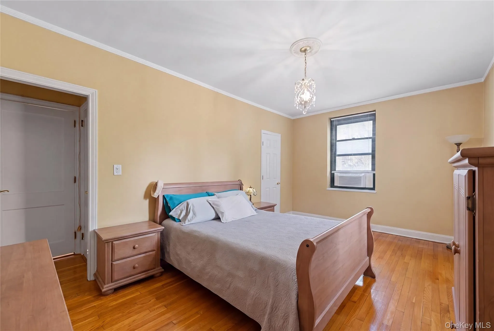 78-10 34 Avenue, New York, NY, 2 Bedrooms Bedrooms, 5 Rooms Rooms,2 BathroomsBathrooms,Residential,For Rent,34,0,1047765 78-10 34 Avenue, New York, NY, 2 Bedrooms Bedrooms, 5 Rooms Rooms,2 BathroomsBathrooms,Residential,For Rent,34,0,1047765