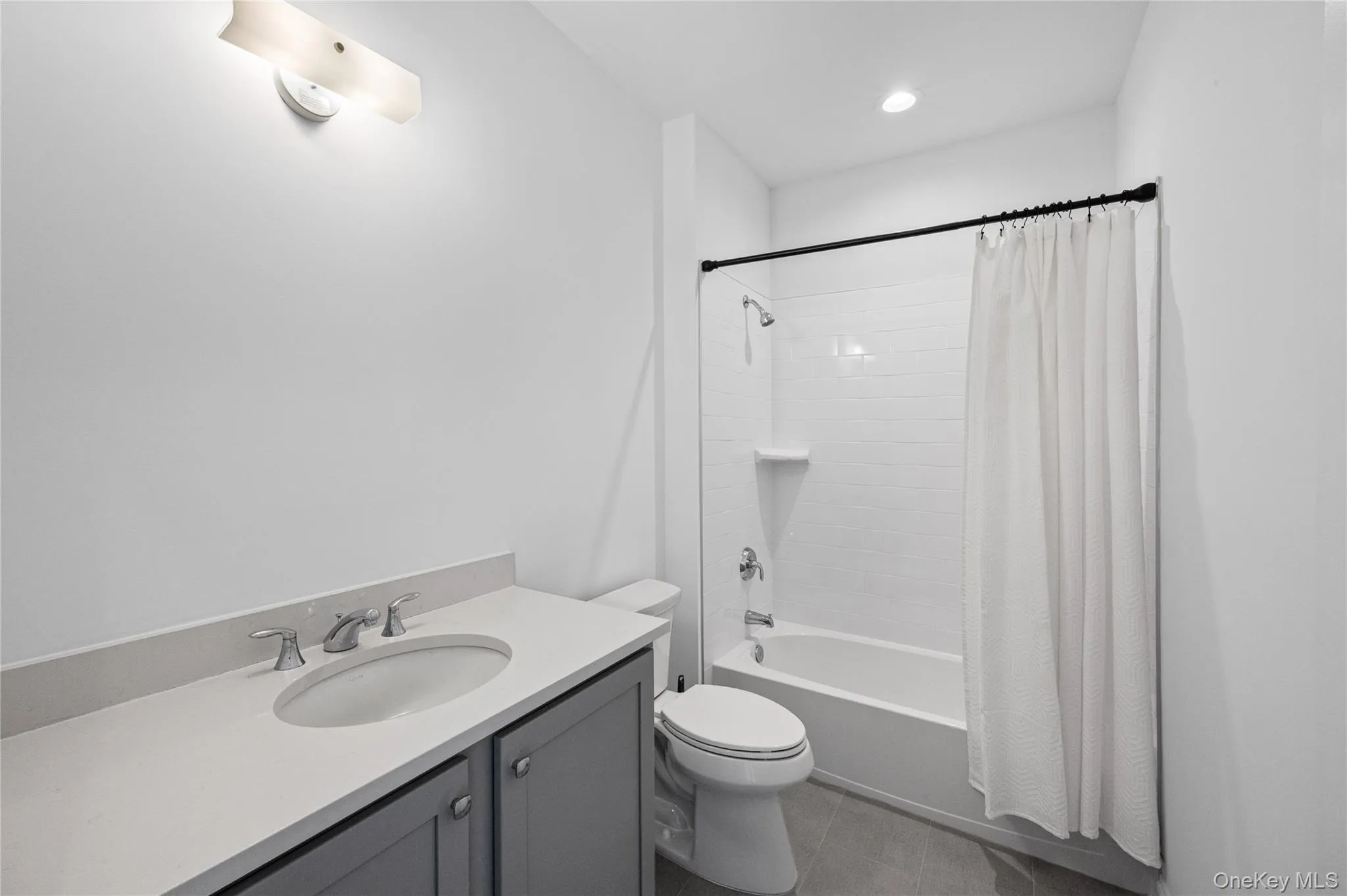 341 Aliana Avenue, Brookhaven, NY, 3 Bedrooms Bedrooms, 8 Rooms Rooms,2 BathroomsBathrooms,Residential,For Rent,Aliana,0,1047767 341 Aliana Avenue, Brookhaven, NY, 3 Bedrooms Bedrooms, 8 Rooms Rooms,2 BathroomsBathrooms,Residential,For Rent,Aliana,0,1047767