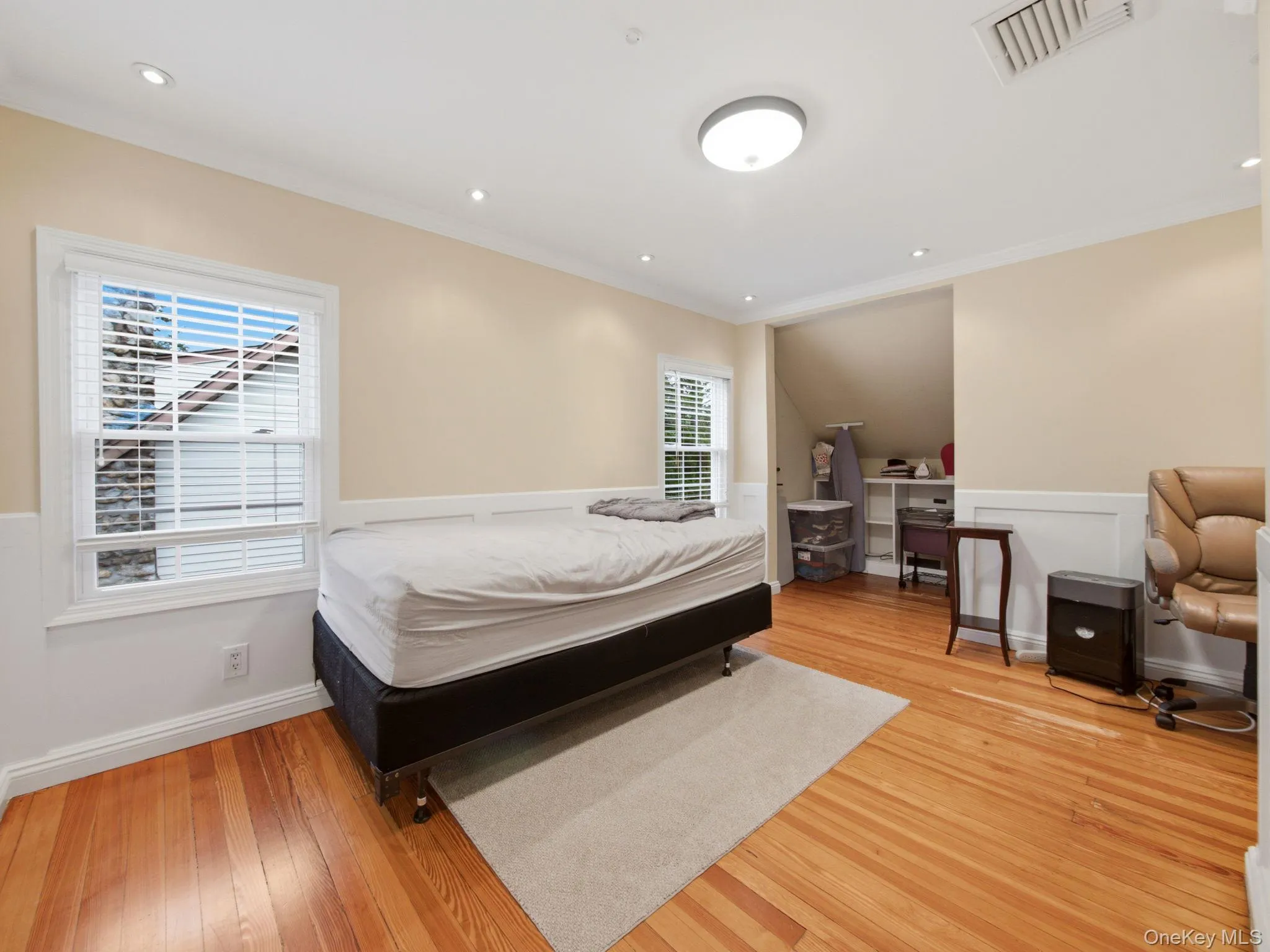 70 Serven Street, Orangetown, NY, 2 Bedrooms Bedrooms, 8 Rooms Rooms,2 BathroomsBathrooms,Residential,For Rent,Serven,0,1047768 70 Serven Street, Orangetown, NY, 2 Bedrooms Bedrooms, 8 Rooms Rooms,2 BathroomsBathrooms,Residential,For Rent,Serven,0,1047768